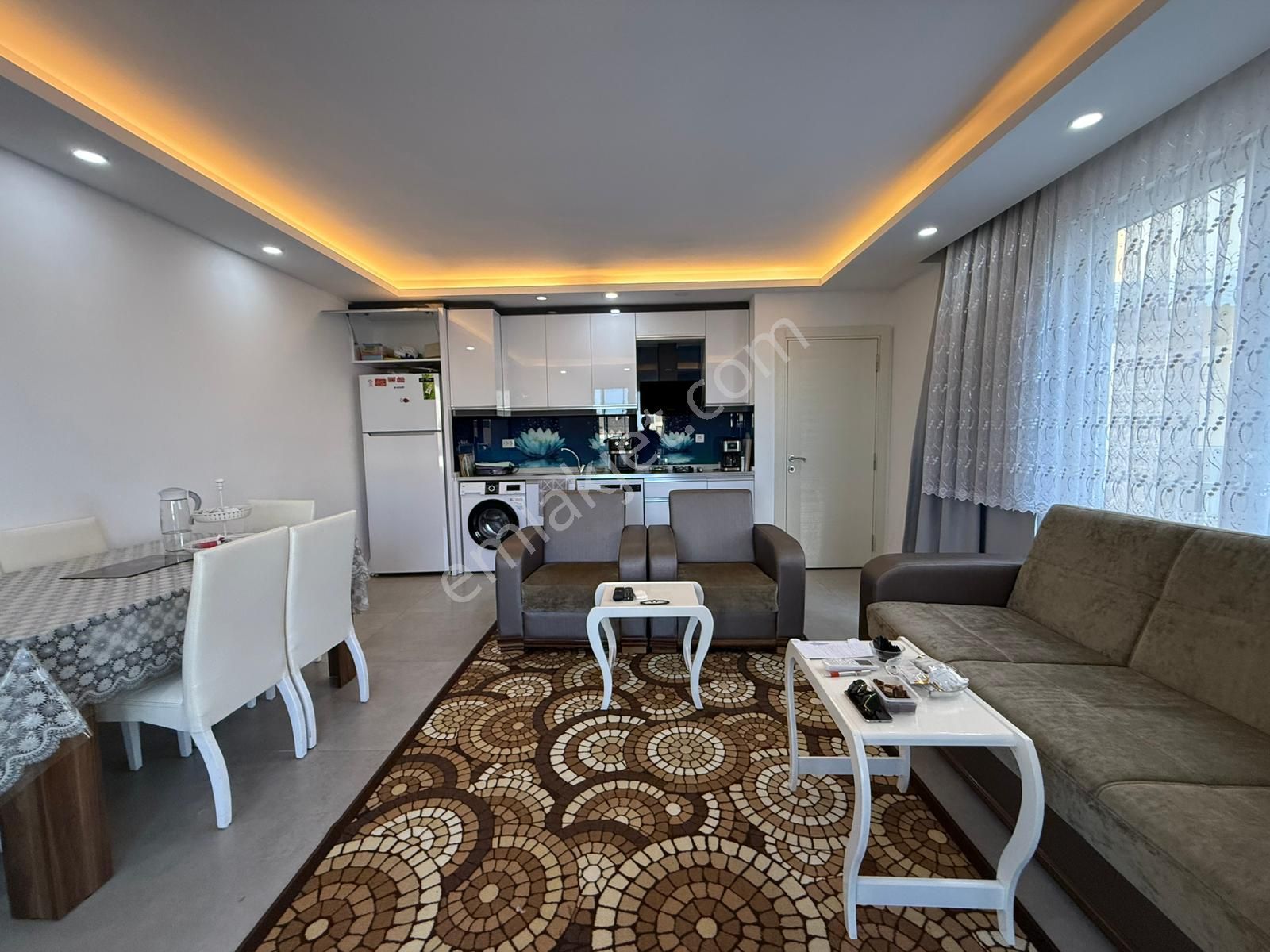 Kadriye'de Açık Otoparklı Site İçinde Özel Tasarımlı Geniş 2+2 Dubleks - Görsel 10