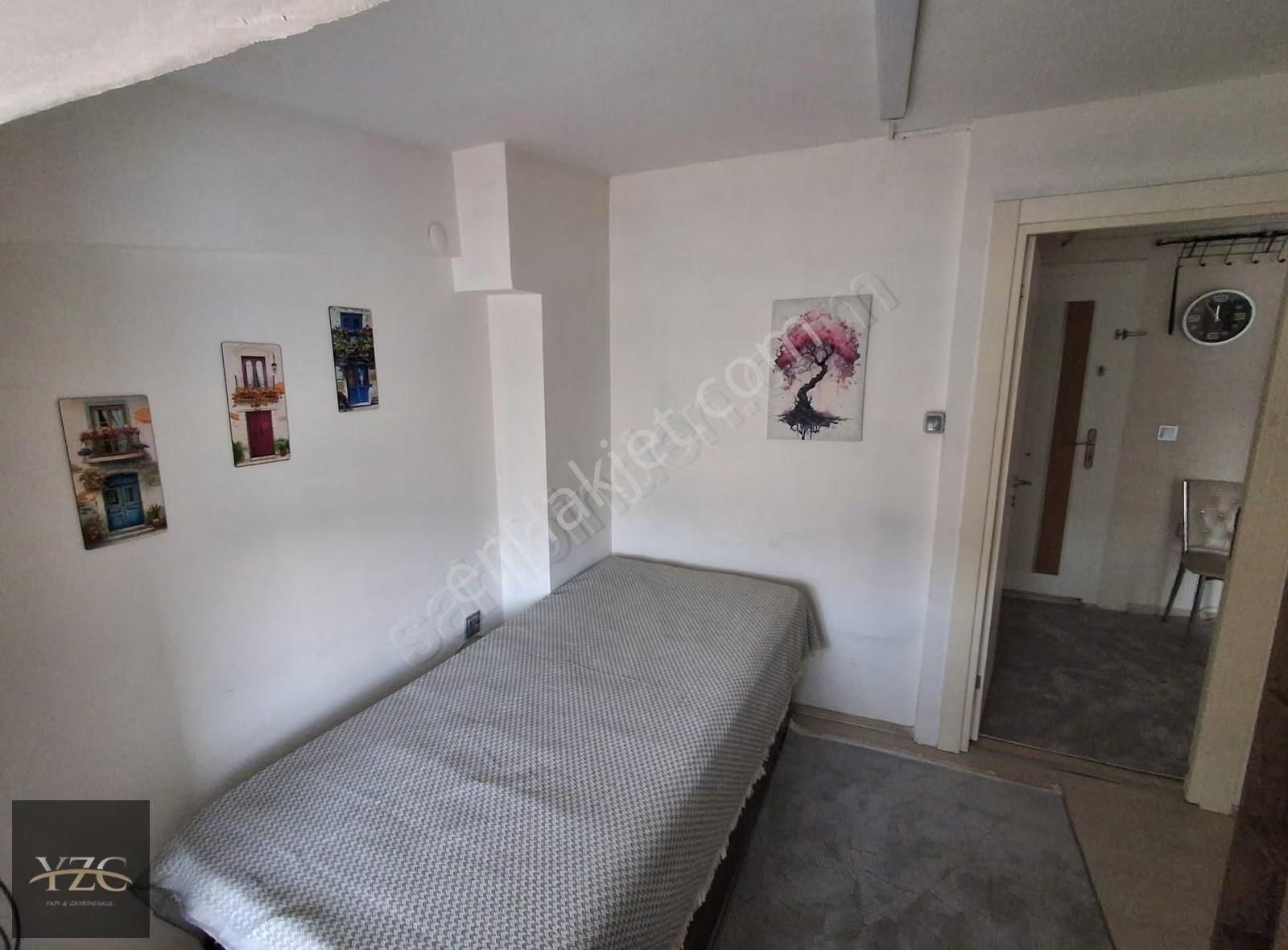 İletişim Kapısna 2dk 11.000 Tl Kiracılı Ön Cephe Bakımlı 60m 1+1 - Görsel 11