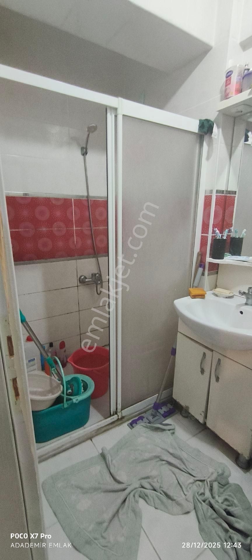 Satılık 2+1 Kat.2 Nine Hatun Mh Esenler Dörtyol Meydanı Ziraat Bank Yakını - Görsel 9