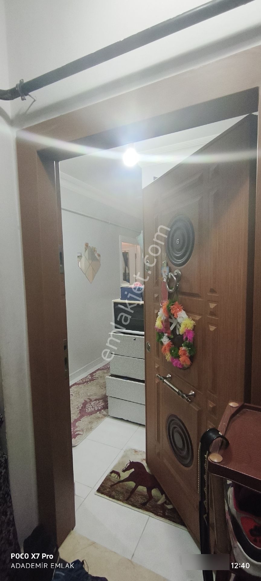 Satılık 2+1 Kat.2 Nine Hatun Mh Esenler Dörtyol Meydanı Ziraat Bank Yakını