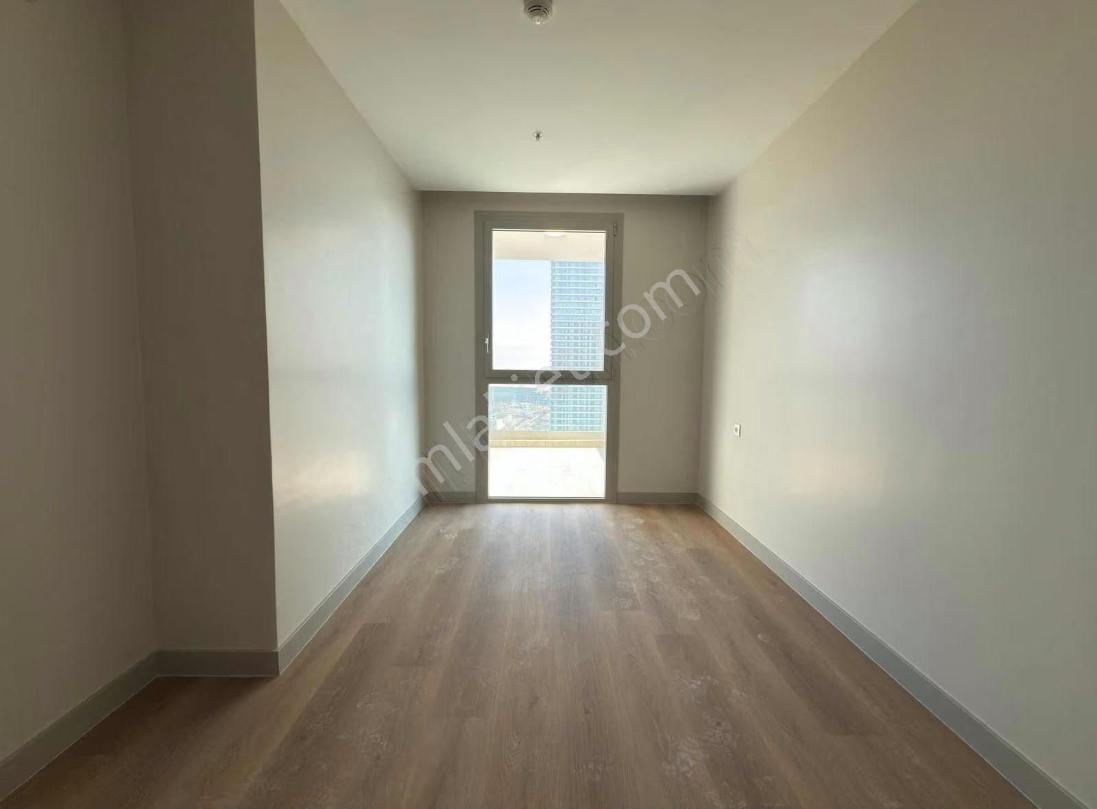 Megapol İzmir Sıfır 1+1 Büyük Tip Kapalı Mutfak Satılık Daire - Görsel 5