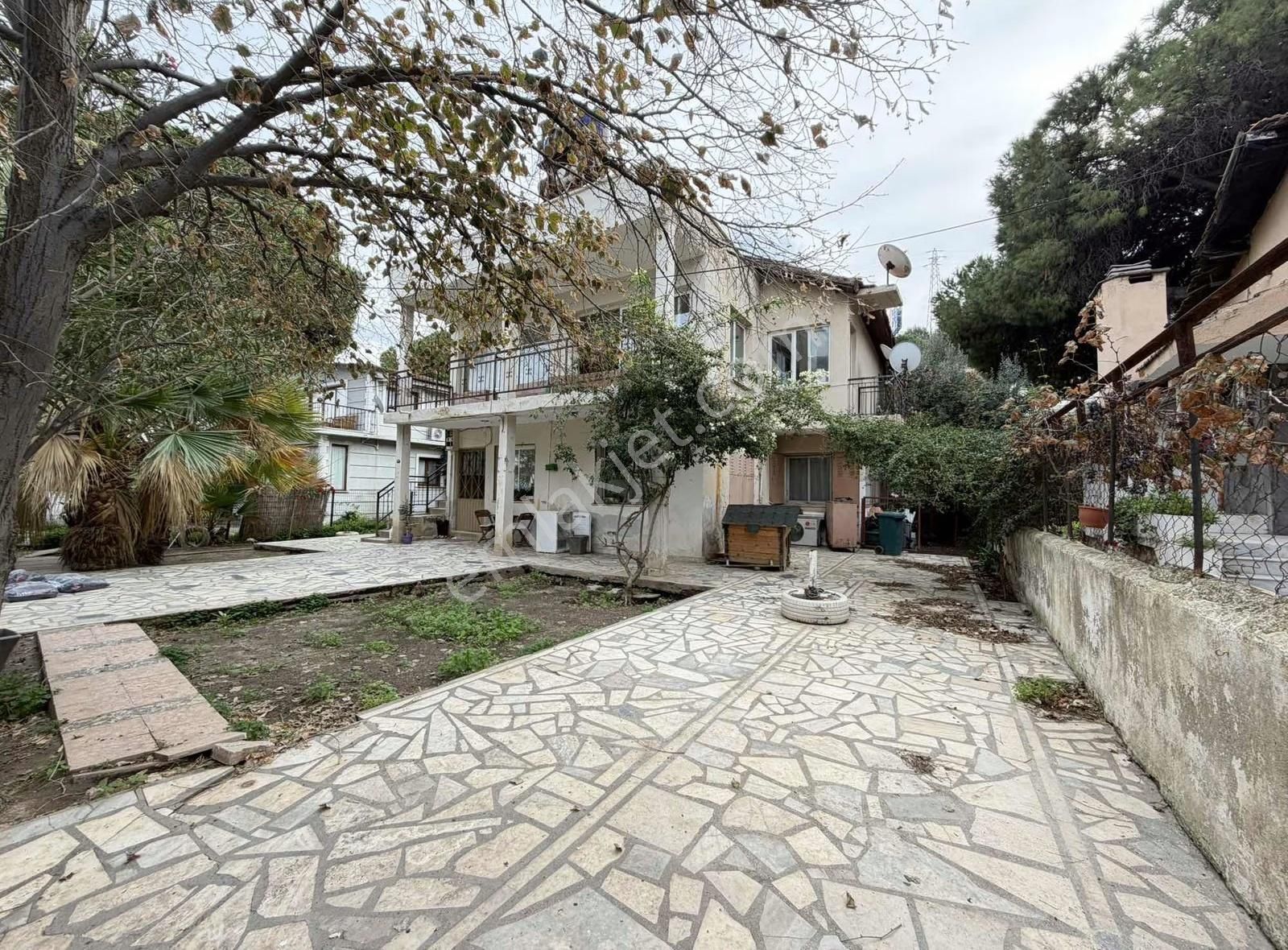 Narlıdere Limanreis Satılık 708m2 Fırsat Arsa - Görsel 6