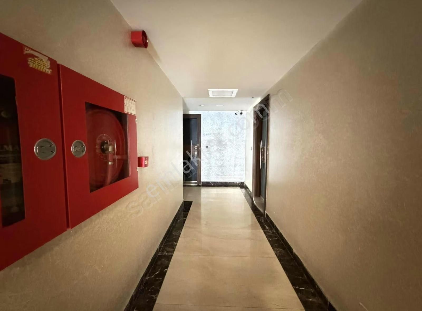 Yaşar Üni Ve Ege Üni Yakını Balkonlu Büyük Tip Satılık 1+1 Daire - Görsel 21