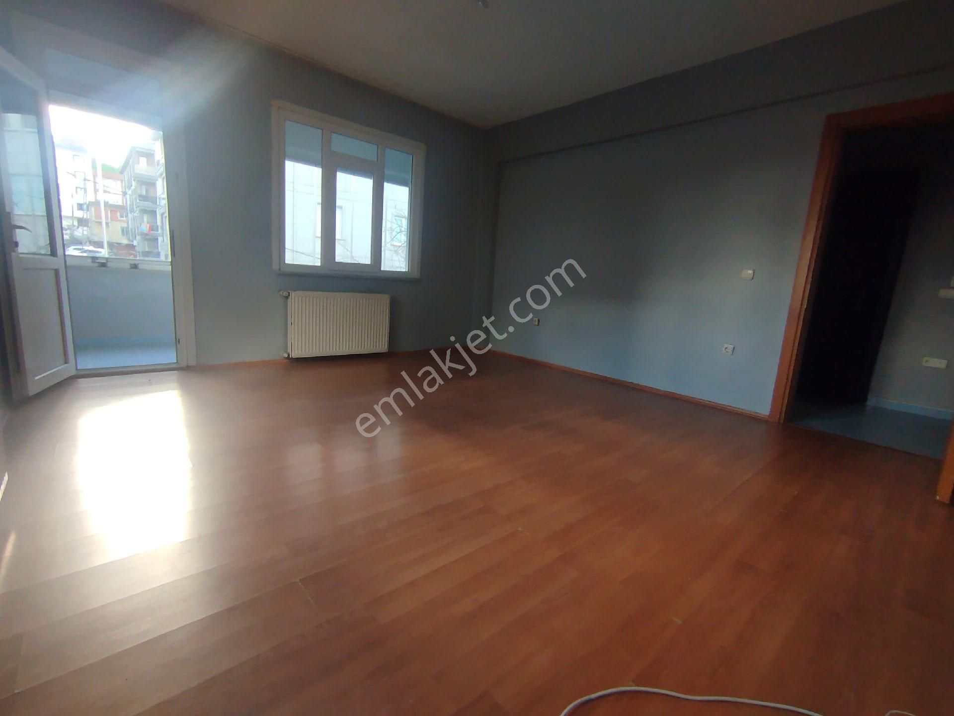 Kiralık Daıre - Görsel 9