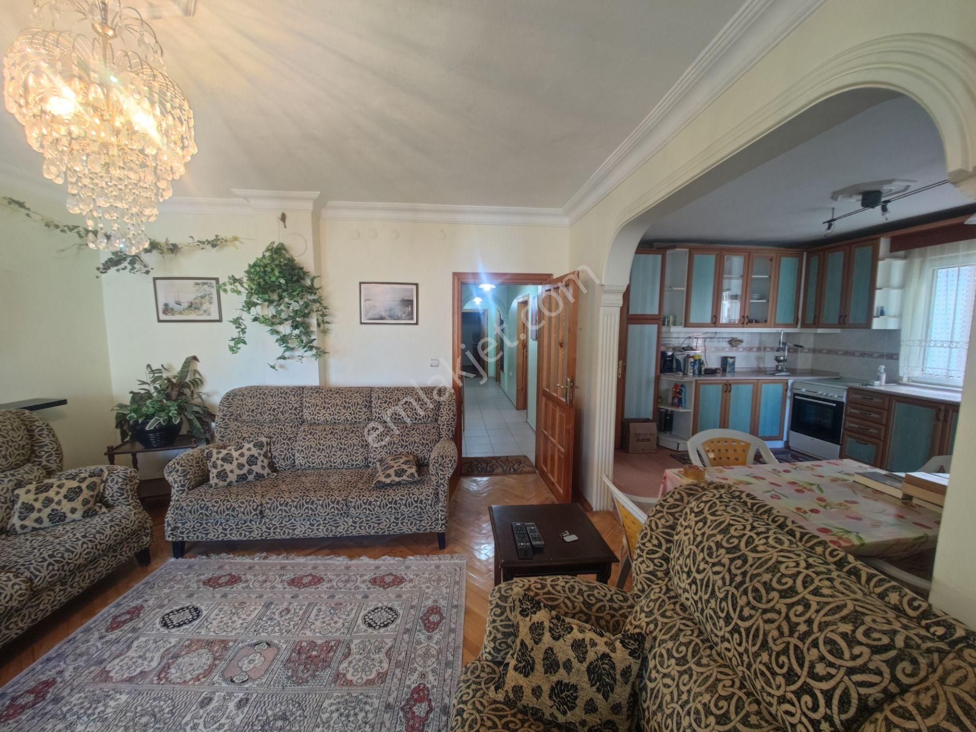 Denize 350 Metre Mesafede Satılık 4+1 Teras Dubleks - Görsel 3