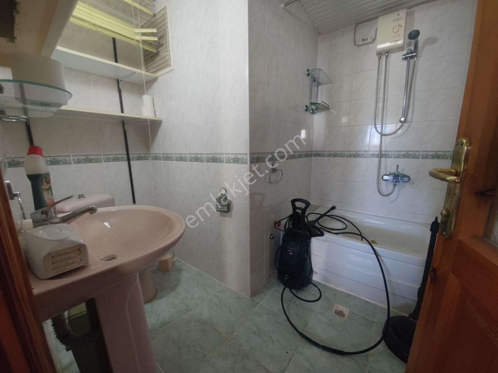 Denize 350 Metre Mesafede Satılık 4+1 Teras Dubleks - Görsel 19