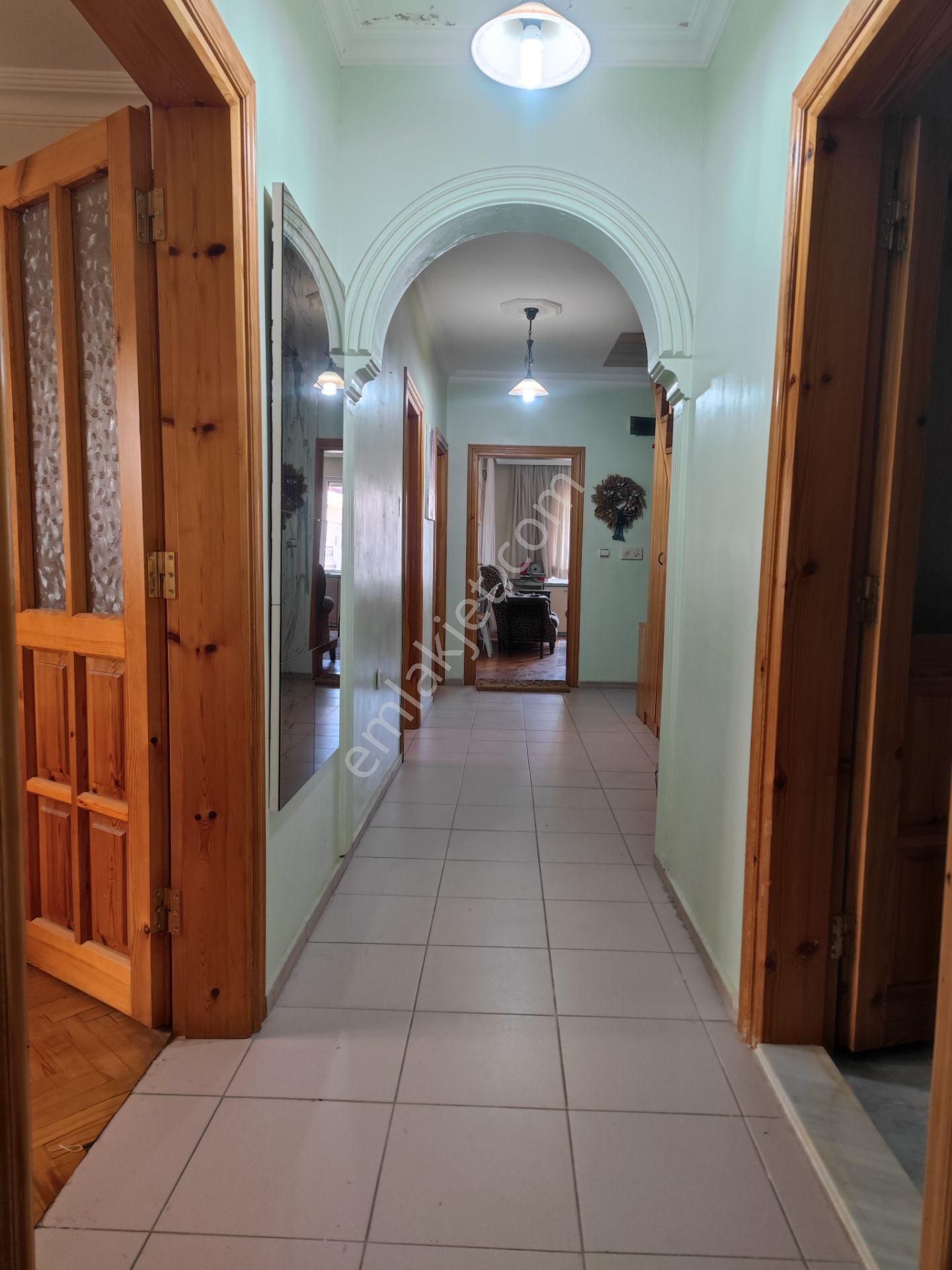 Denize 350 Metre Mesafede Satılık 4+1 Teras Dubleks - Görsel 15