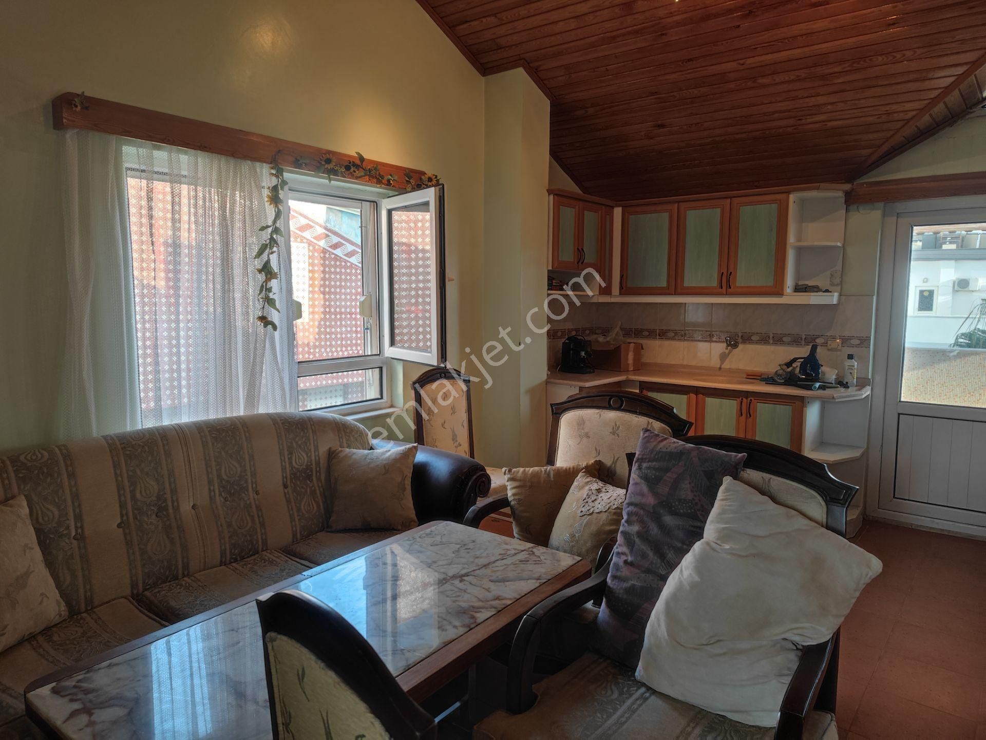 Denize 350 Metre Mesafede Satılık 4+1 Teras Dubleks - Görsel 23