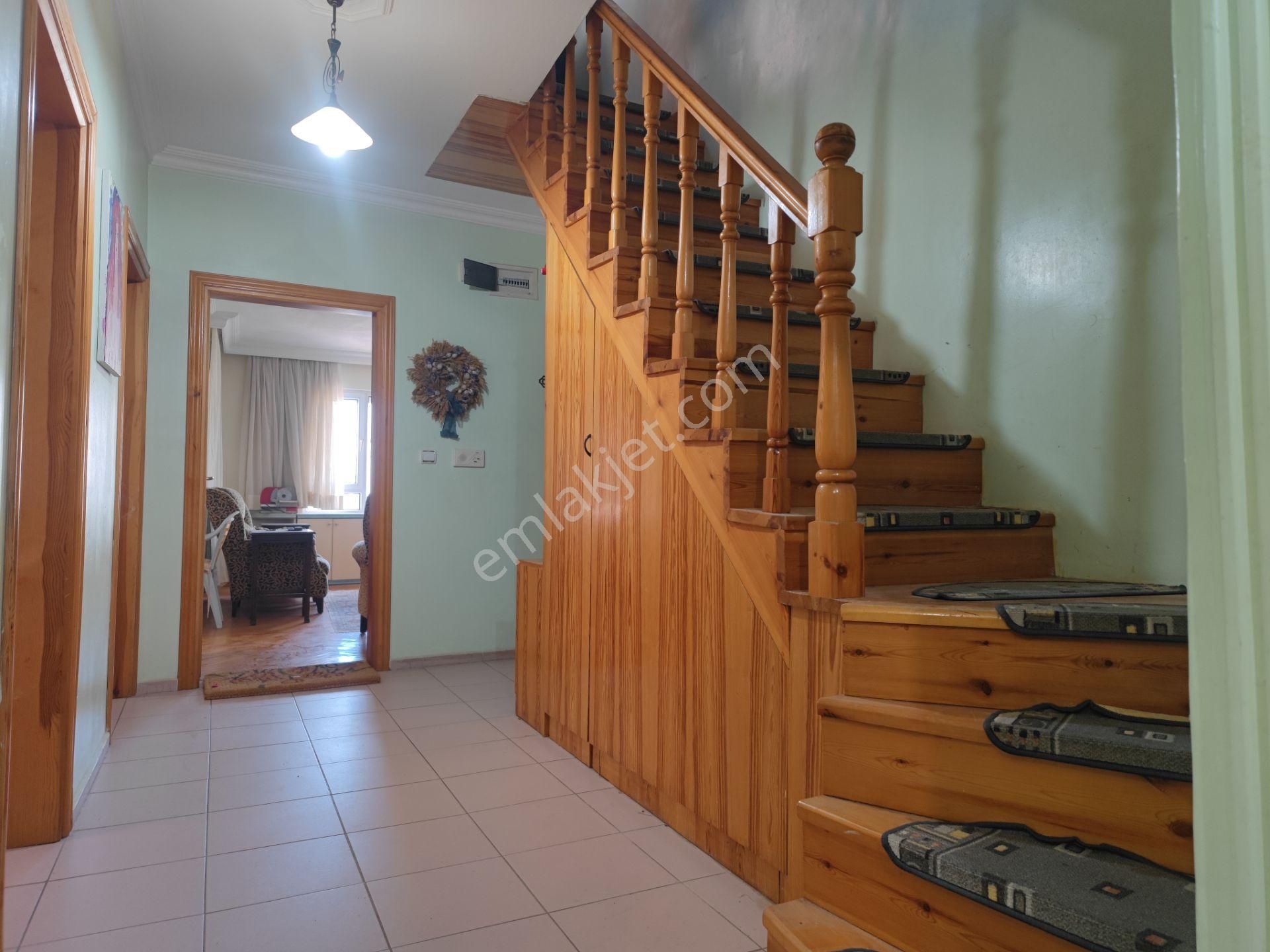 Denize 350 Metre Mesafede Satılık 4+1 Teras Dubleks - Görsel 17