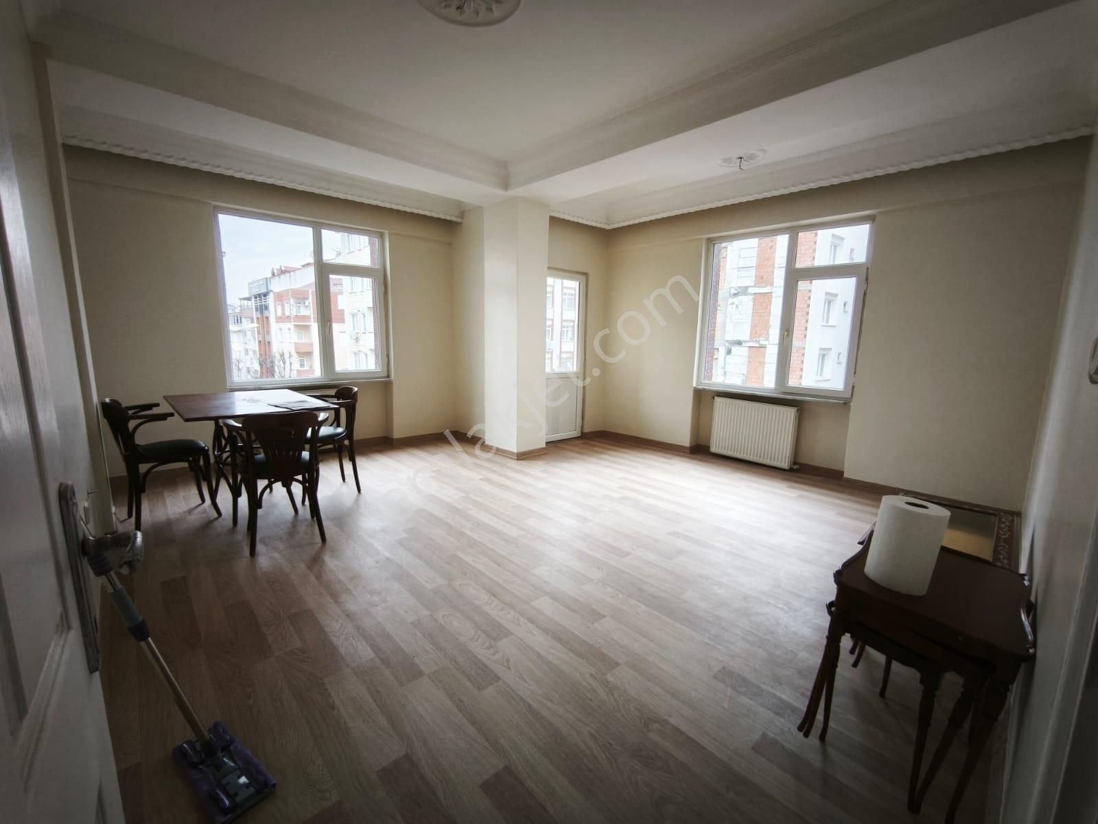 Bahçelievler Soğanlı'da 160m2 3+1 Satılık Daire - Görsel 5