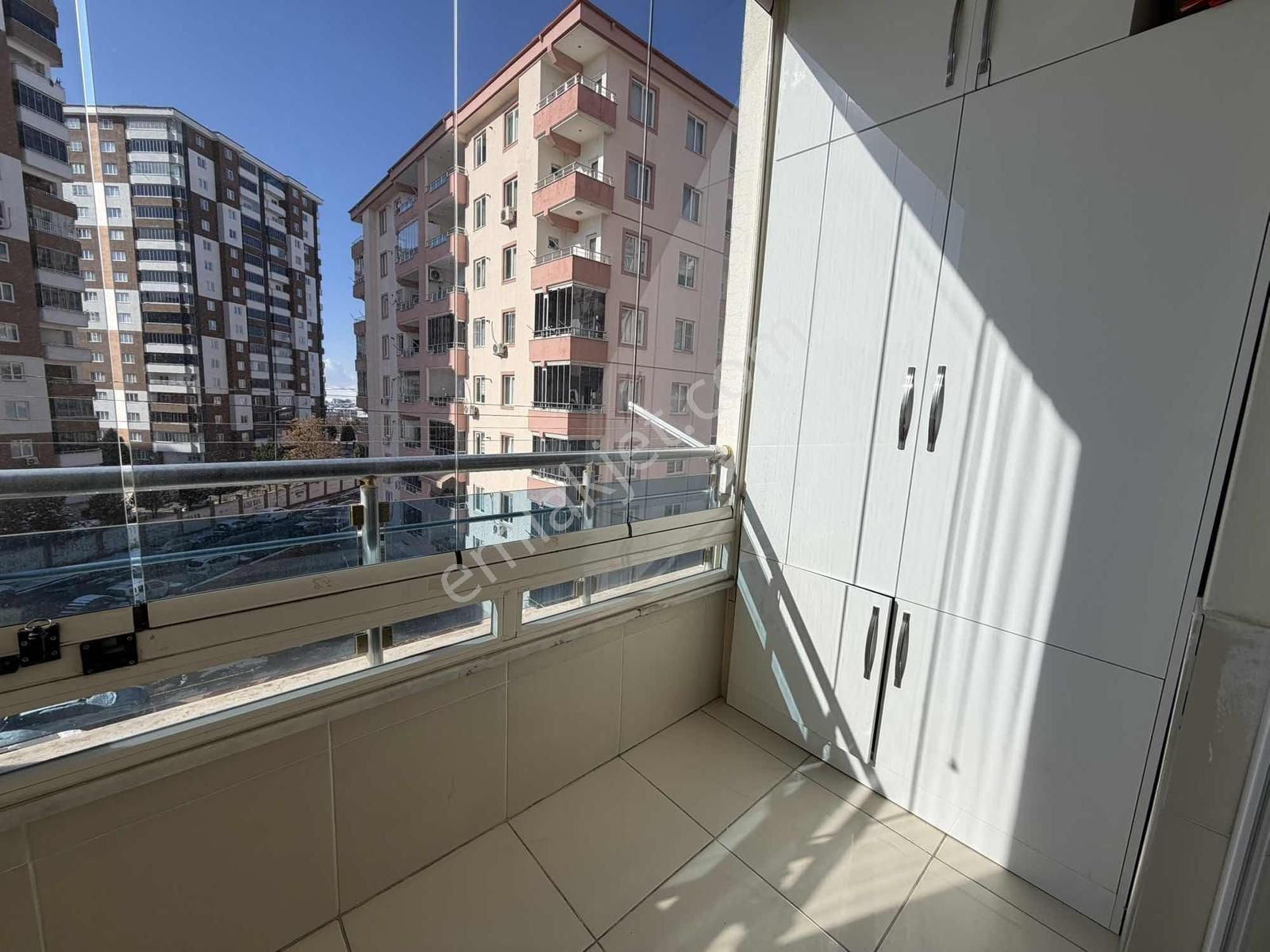 Z Grouptan Karataş Merkezde Güvenlikli Site İçinde 4+1 Daire - Görsel 13