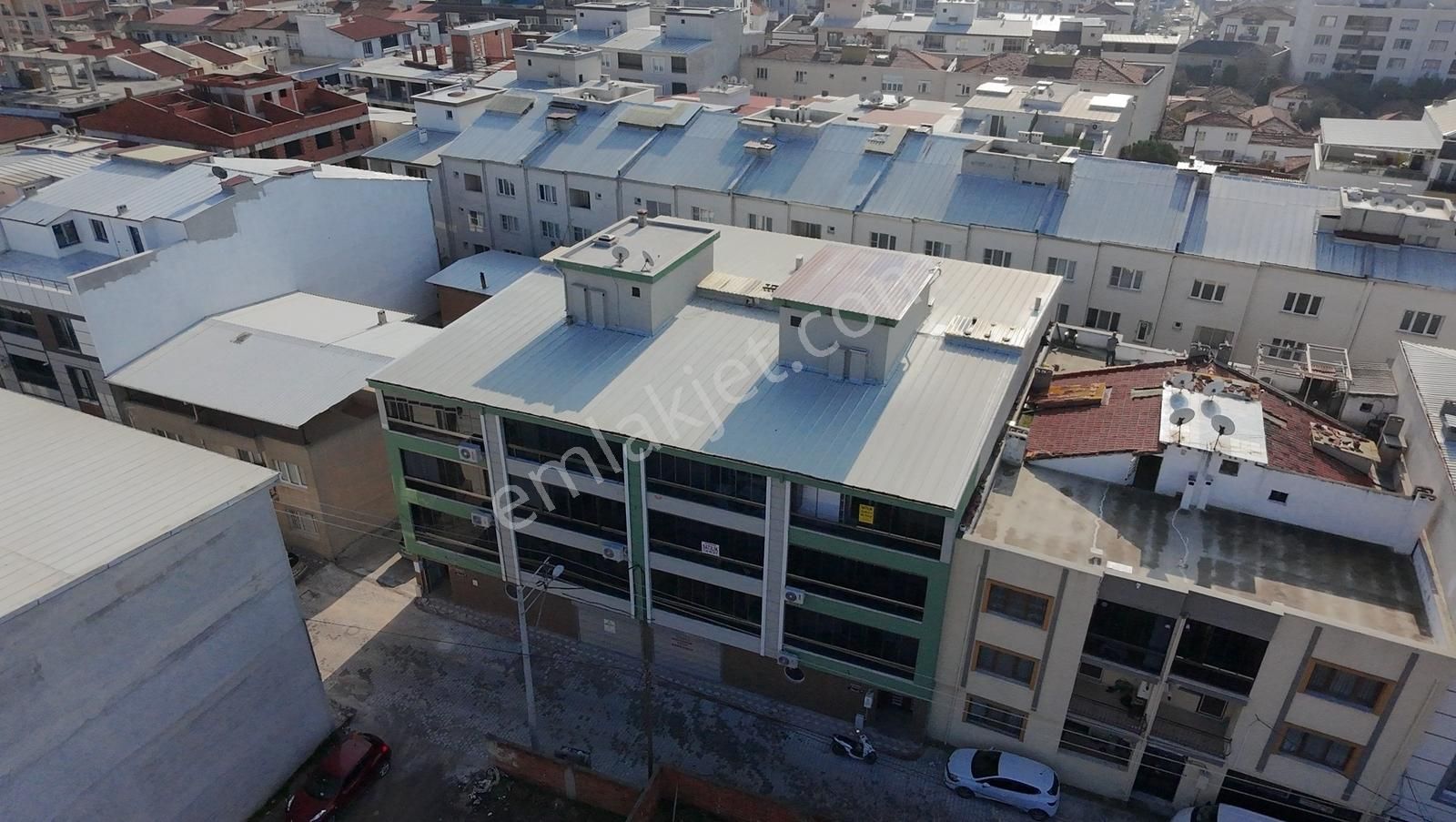 Atatürk Mh. Tariş Mevkii | 8 Yıllık | Masrafsız 3+1|asansörlü - Görsel 14