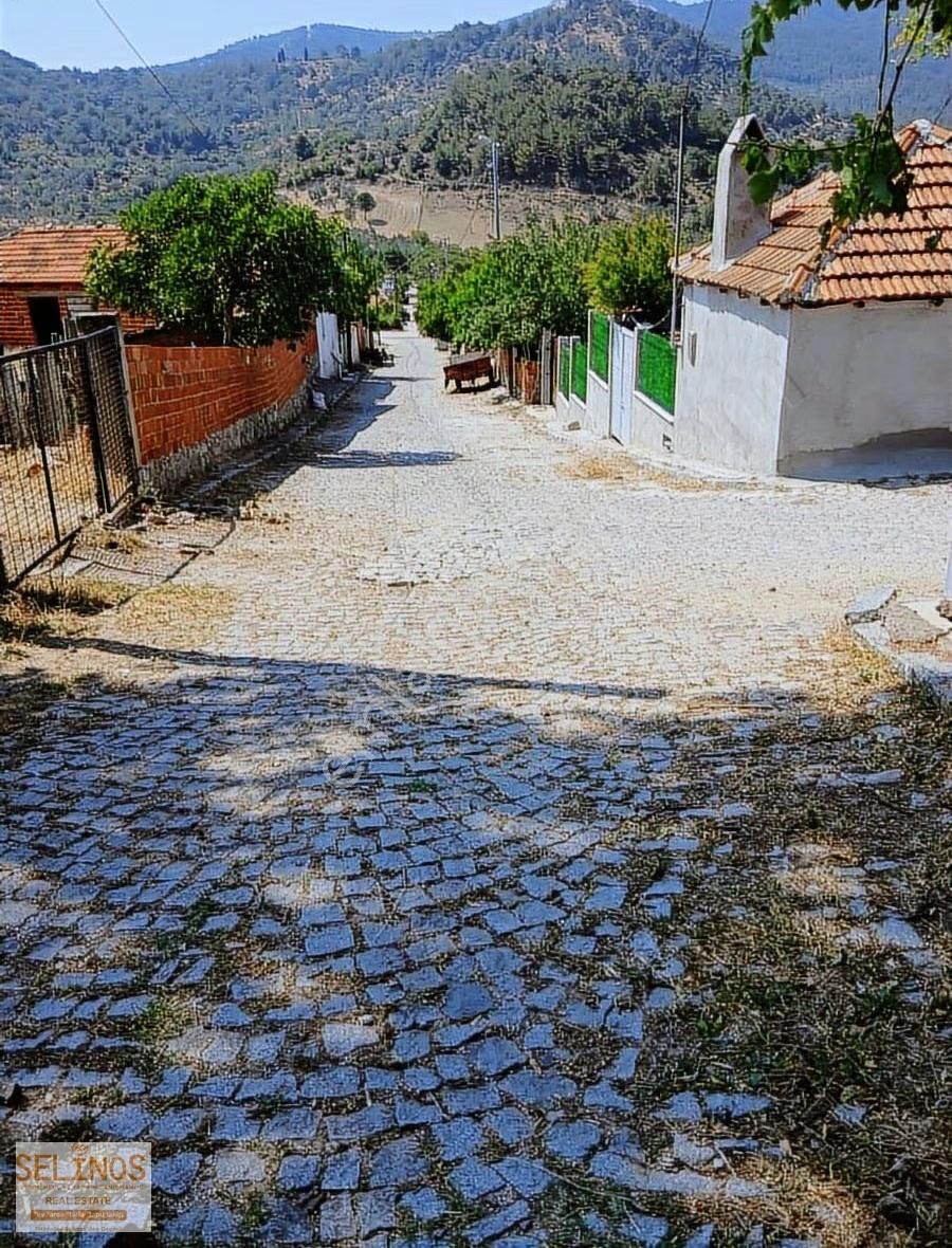 Bergama Çürukbağ 'da 550 M2 Arsa İçerisinde Köy Evi - Görsel 15