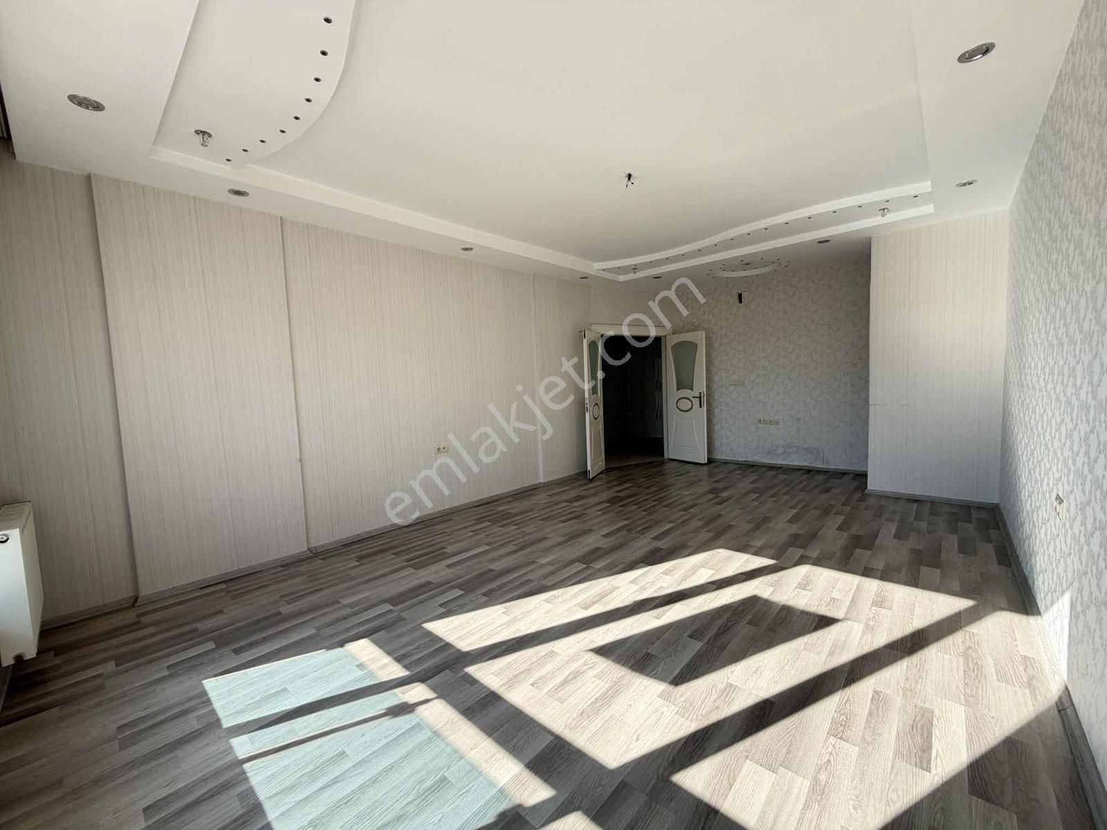 Z Grouptan Karataş Merkezde Güvenlikli Site İçinde 4+1 Daire - Görsel 5