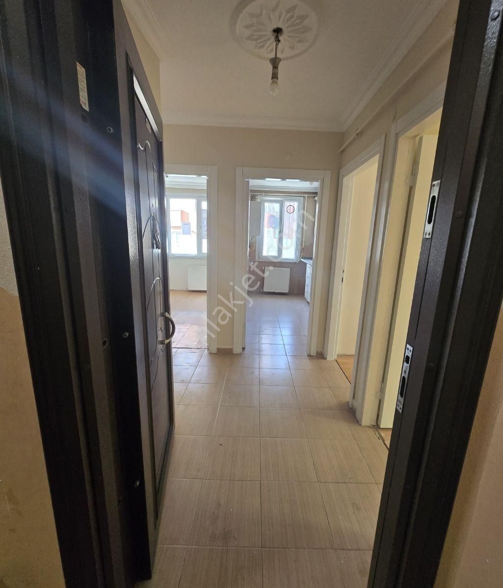 Hastaneye Metroya Yürüme Mesafesi 2+1 Kiralık 75m2 Daire Merkezi - Görsel 20