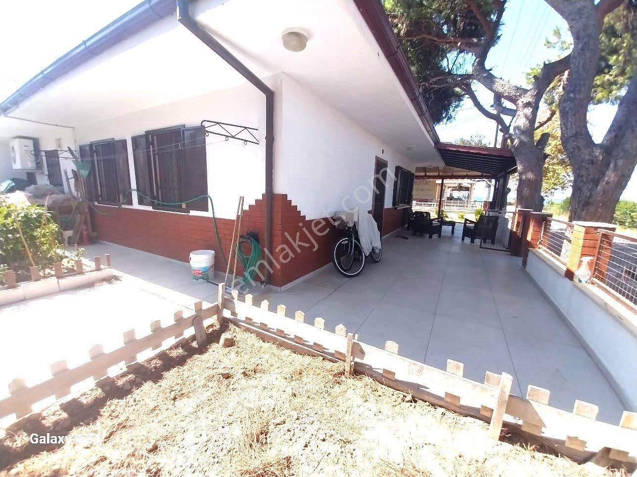 Nazilli, Sitesinde Denize 3. Ev, Verandadan Deniz Manzaralı - Görsel 12