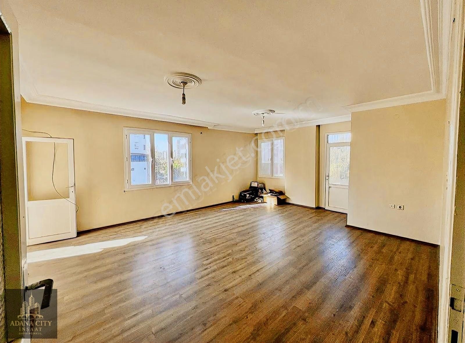 Mavi Bulvarda 3+1 Kapalı Mutfak Az Katlı - Görsel 19