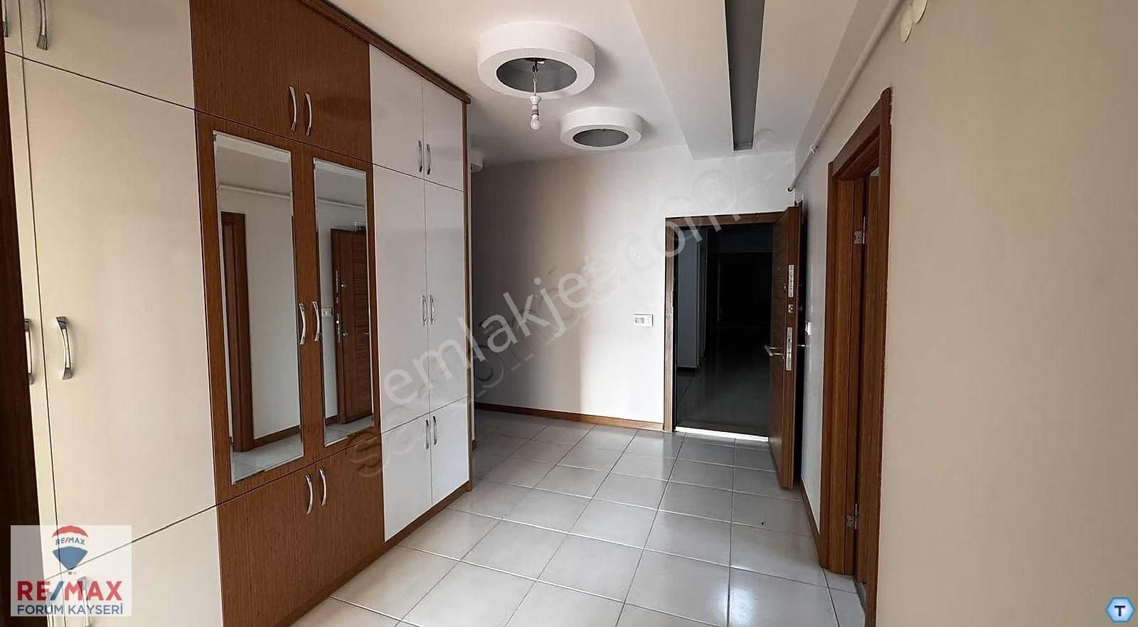 Talas Bahçelievler Ödül Yapıda Satılık 3+1 Daire - Görsel 2