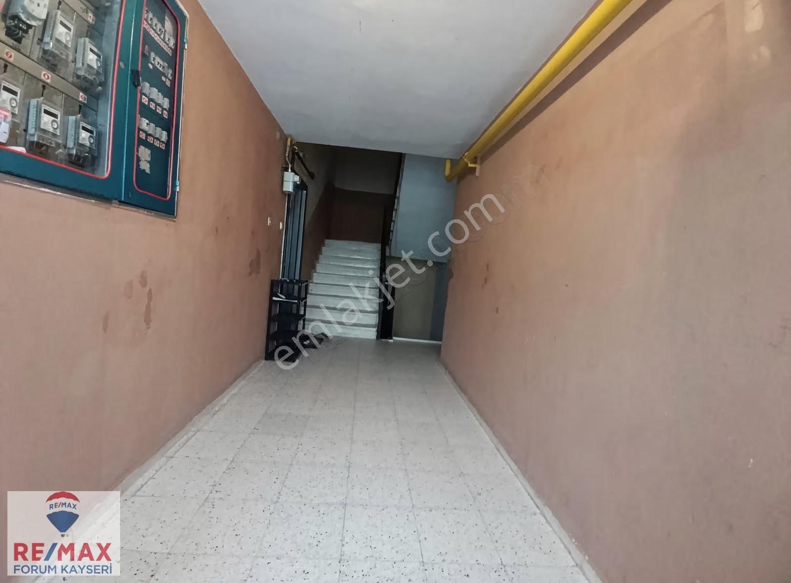 Selçuklu'da Manzaralı Cadde Cepheli Satılık 3+1 Daire - Görsel 26