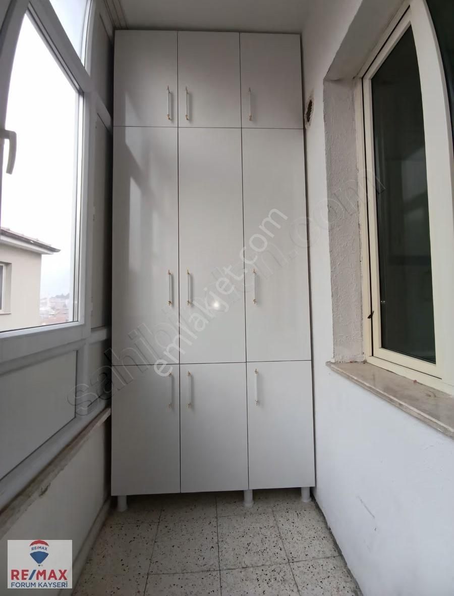 Selçuklu'da Manzaralı Cadde Cepheli Satılık 3+1 Daire - Görsel 7