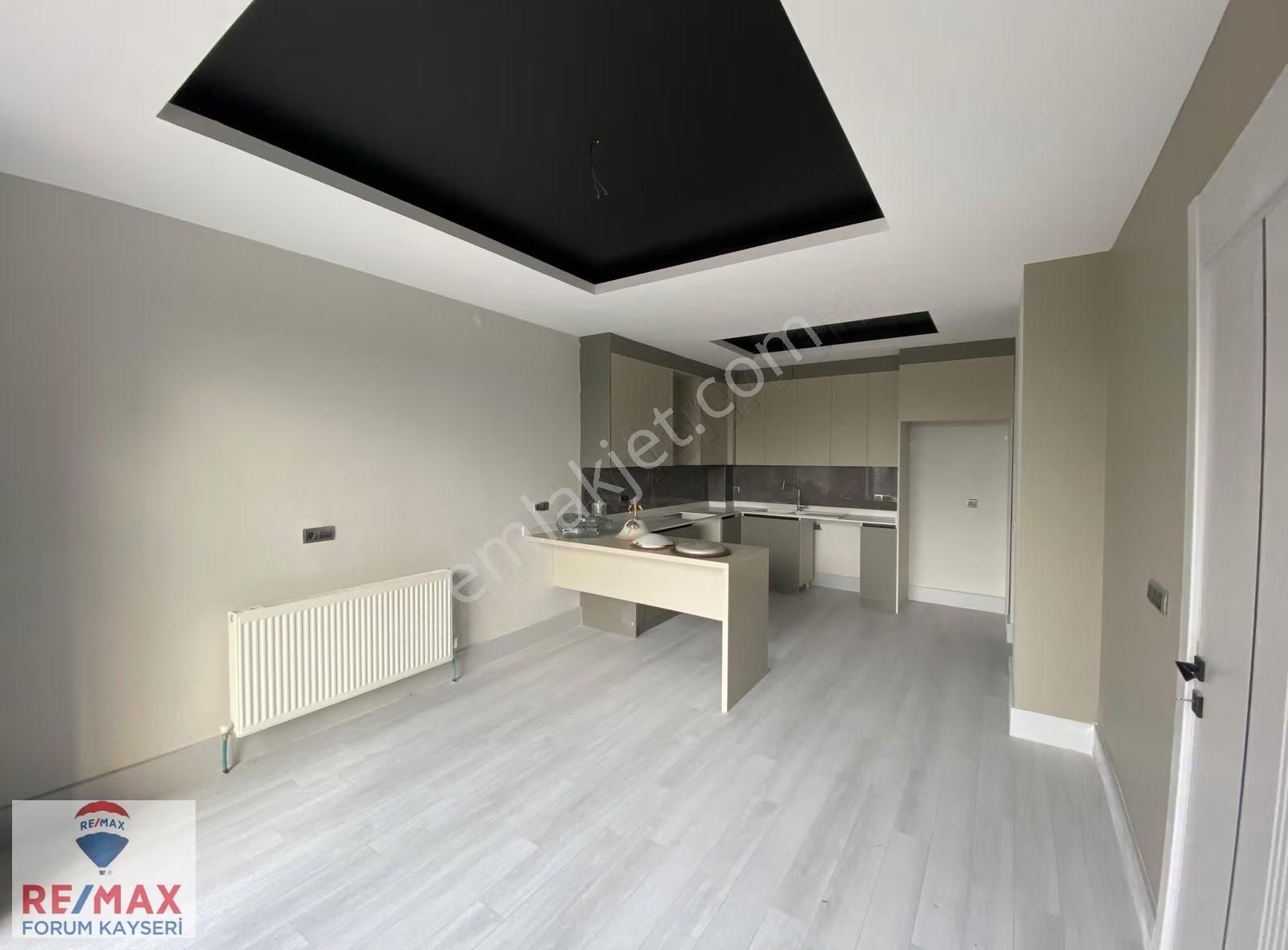 Şehir Hastahanesi Yanında Yatay Mimari 3.5+1 Villa - Görsel 7