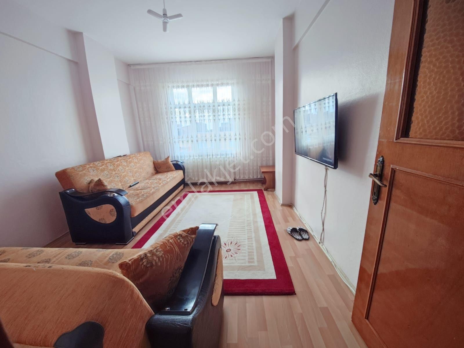 Pendik Fevzi Çakmak'ta 120 M2 Kombili 3+1 Asansörlü Daire - Görsel 32