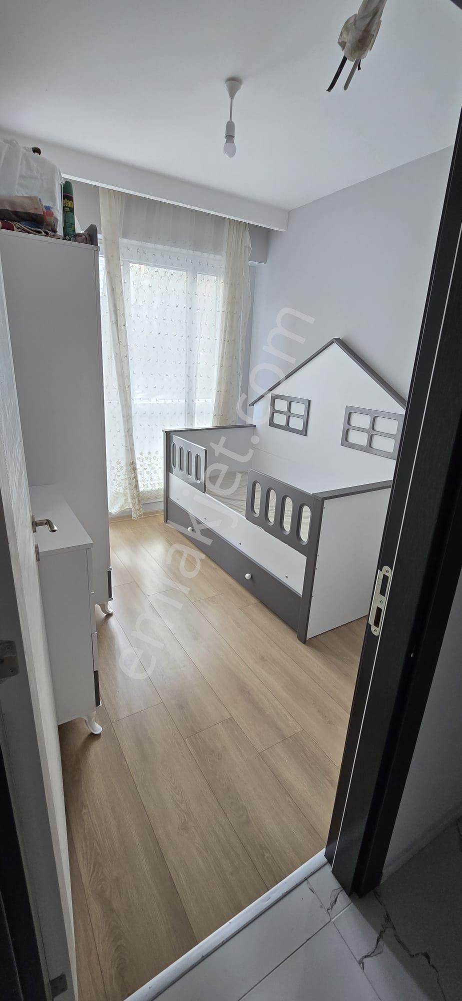 Adana Çukurovada Yurt Mahallesinde Eşyaları Yeni Doğalgazlı 3+1 Kiralık Eşyalı Daire - Görsel 2