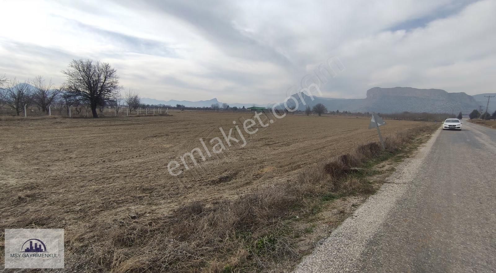 Burdur Bucak Gündoğdu Mahallesinde 6.642 M2 Satılık Tarla - Görsel 6