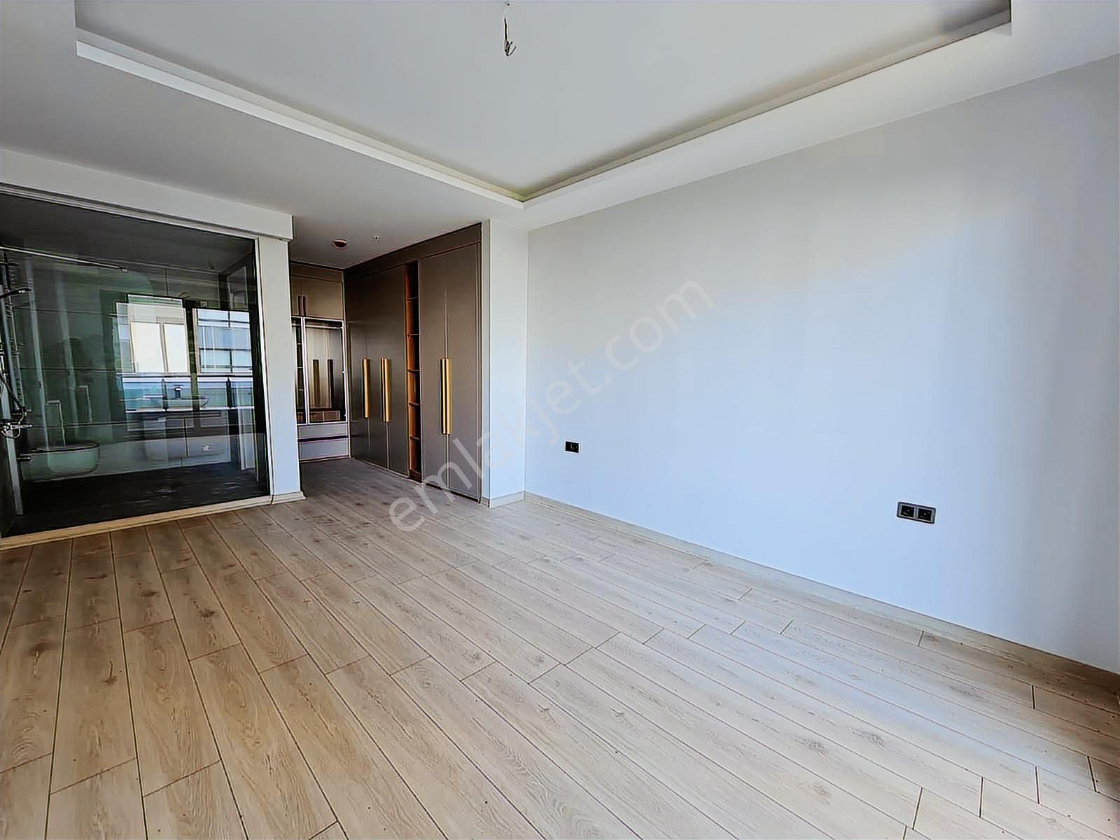 Kolezyum'dan Mezitli De Site İçi Havuz 7/24 Güvenlik Geniş 4+1 ! - Görsel 3