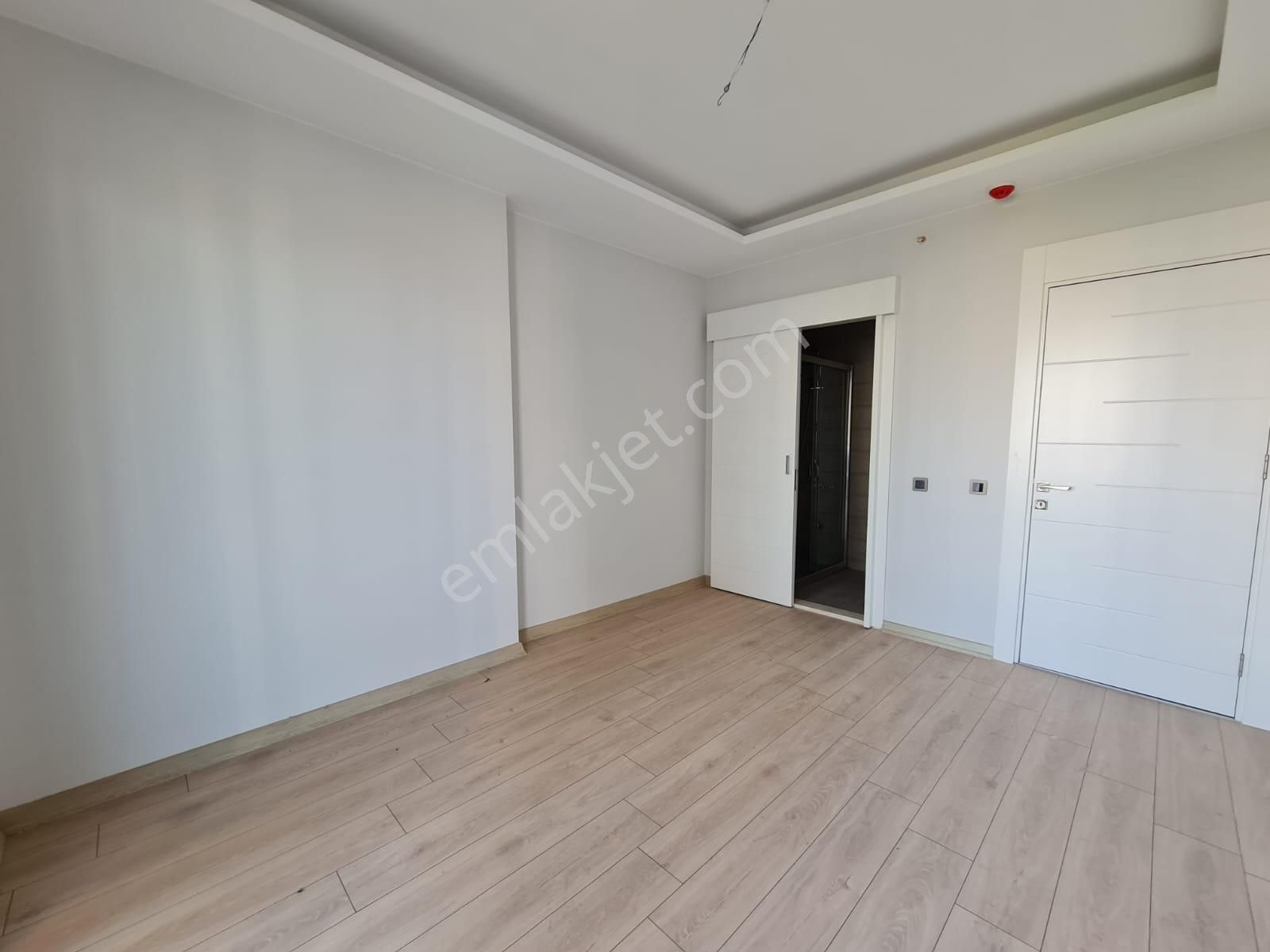 Kolezyum'dan Mezitli De Site İçi Havuz 7/24 Güvenlik Geniş 4+1 ! - Görsel 34