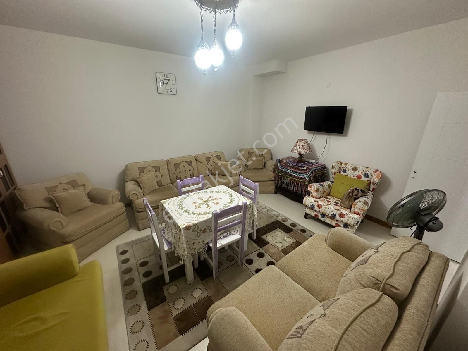 Beylikdüzü Yakupluda 1+1 70 M2 Eşyalı Kiralık Daire Metrobüse 15 Dk Yürüme Mesafesinde - Görsel 5