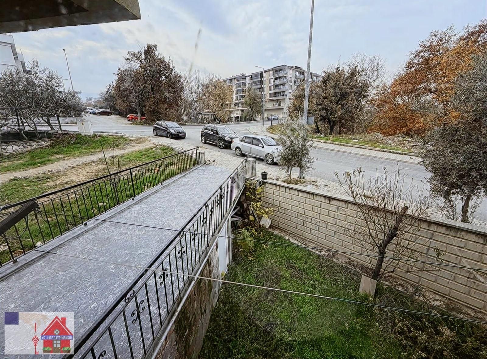 Şemikler Naz Bayrak 2+1 Kiralık Daire - Görsel 19