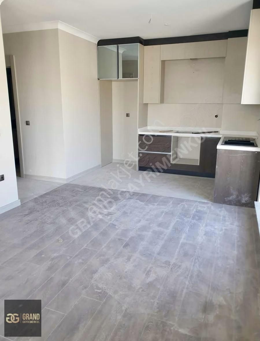 Yeni Batı (cumhuriyet Mah.) Sıfır 1+1 Fırsat Daire - Görsel 7