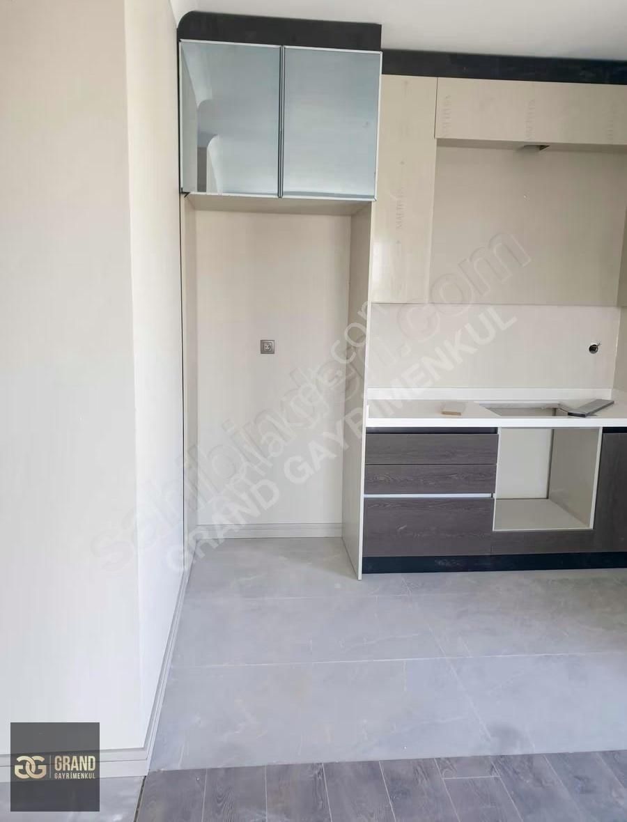 Yeni Batı (cumhuriyet Mah.) Sıfır 1+1 Fırsat Daire - Görsel 8