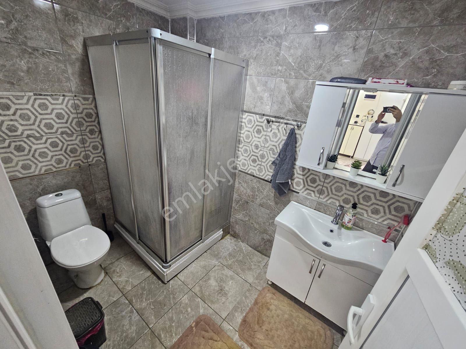 Baykal İnş. Sultangazi 50 Yıl Mah Kiralık Catı Katı Eşyalı - Görsel 14