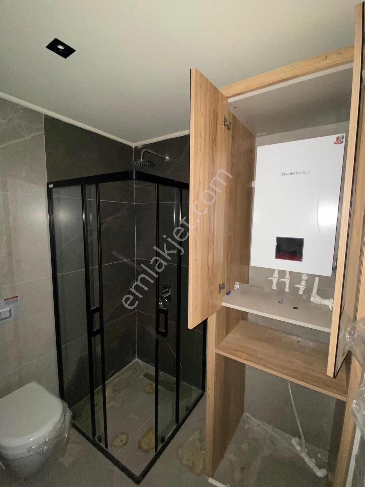 Altıntaşda Ara Kat İskanlı Kapalı Otp Ayrı Mutfaklı 2+1 - Görsel 23