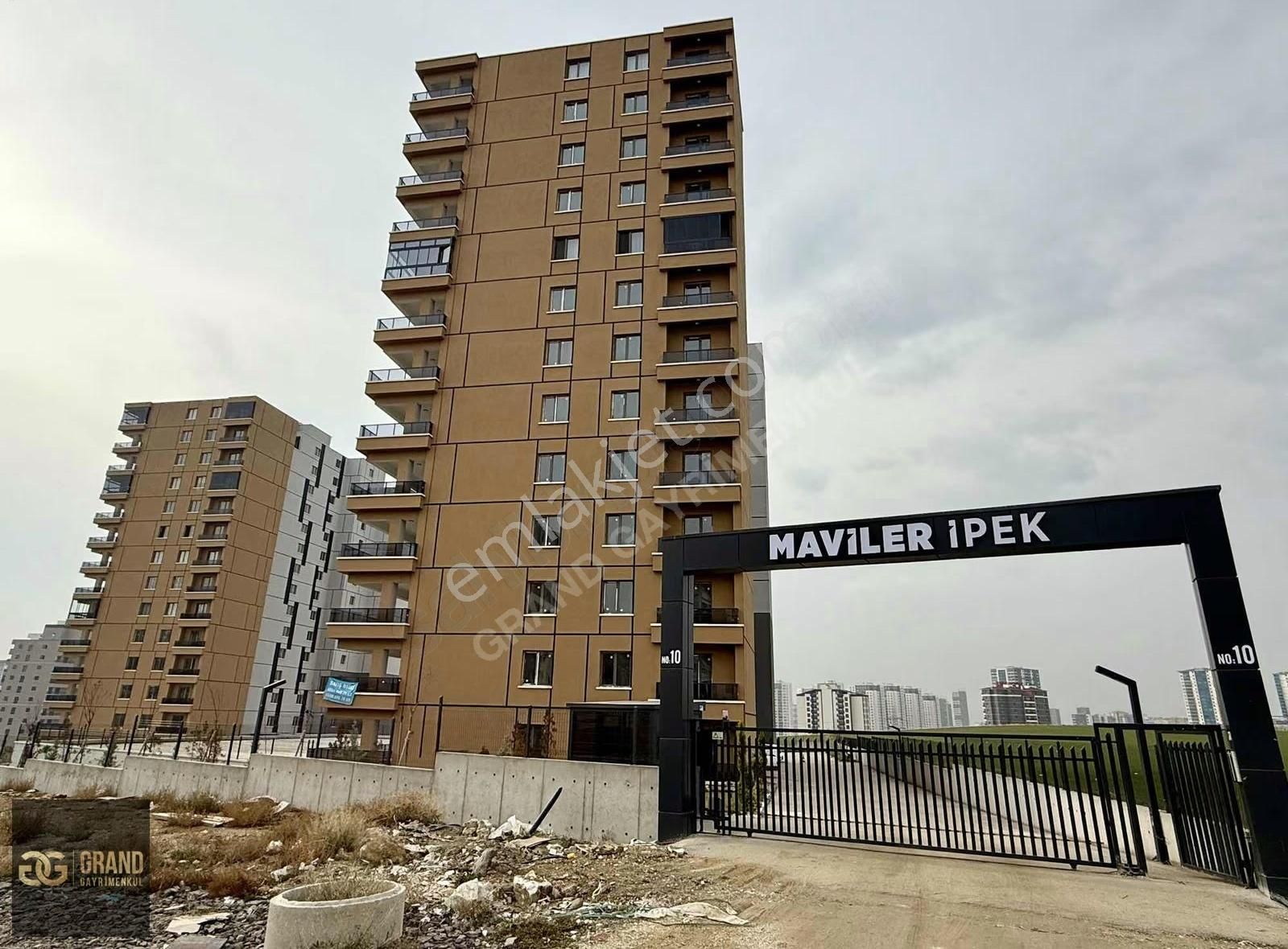 Susuz'da Ultra Lüx Oturuma Hazır 4+1 170 M2 Net Daire