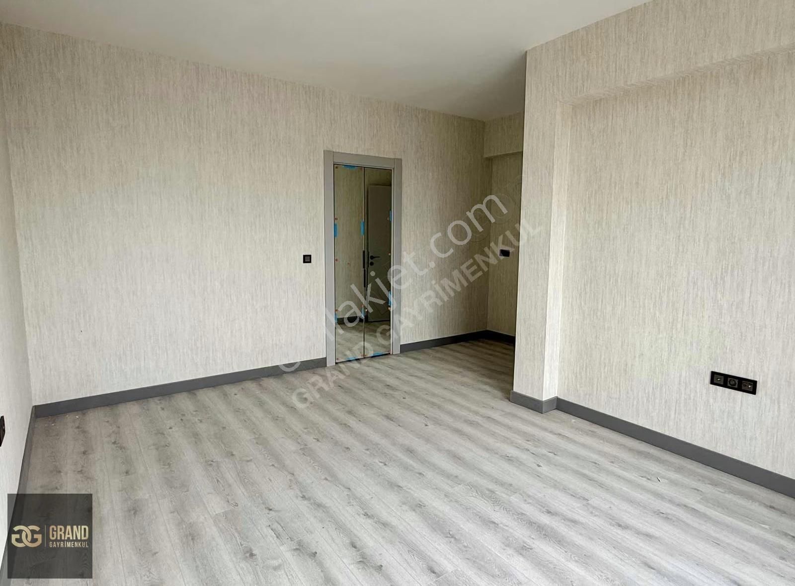 Susuz'da Ultra Lüx Oturuma Hazır 4+1 170 M2 Net Daire - Görsel 32