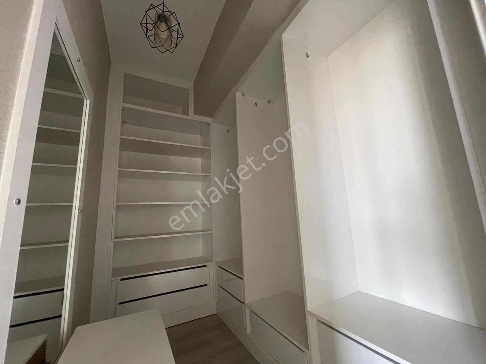 Ovacık'ta Çift Girişli Çift Mutfaklı Kilerli Saunalı Full Yapılı - Görsel 6