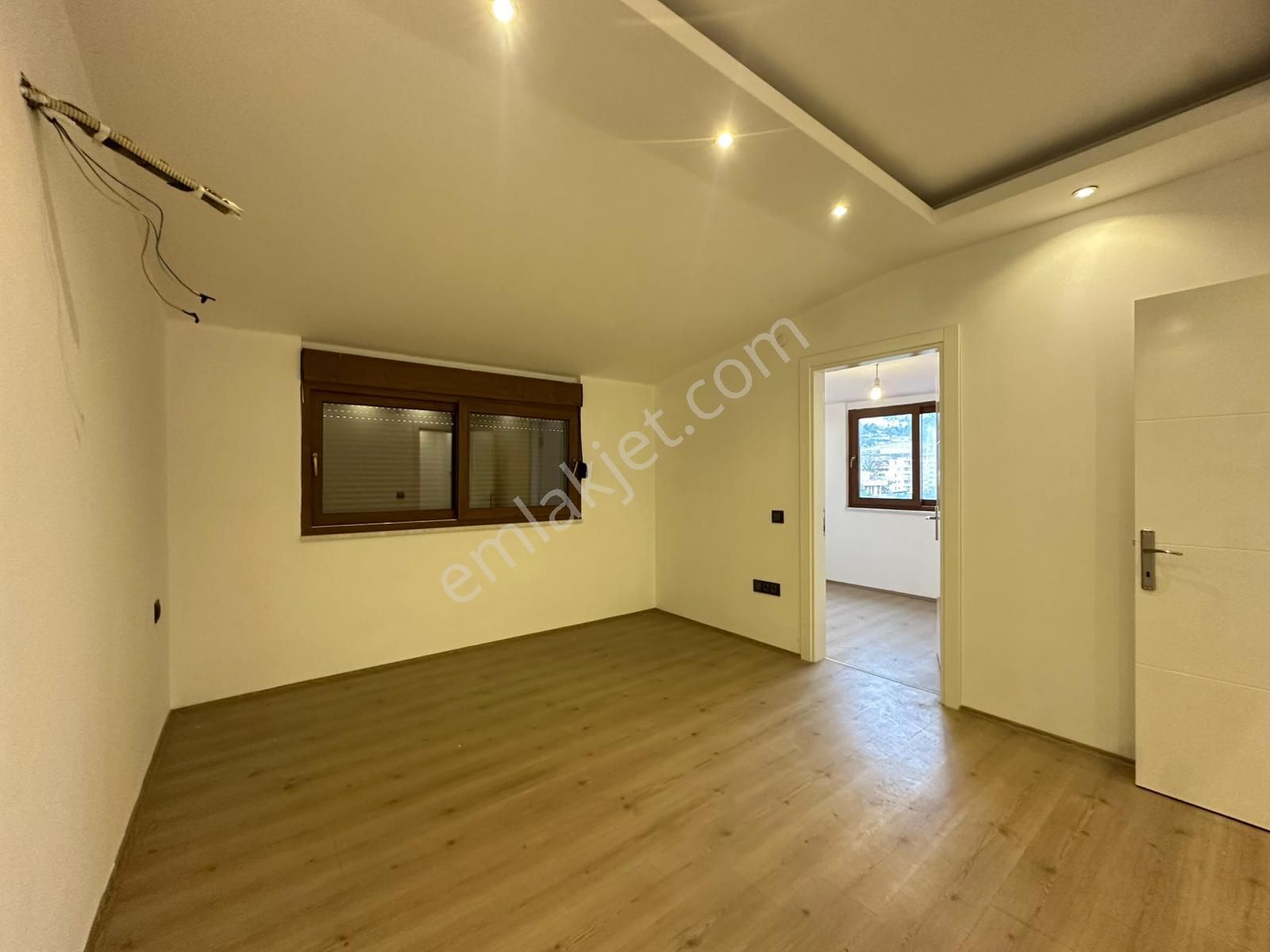 Alanya Fığla Mah. Satılık 5+1 Ayrı Mutfak Geniş Dubleks Daire - Görsel 30