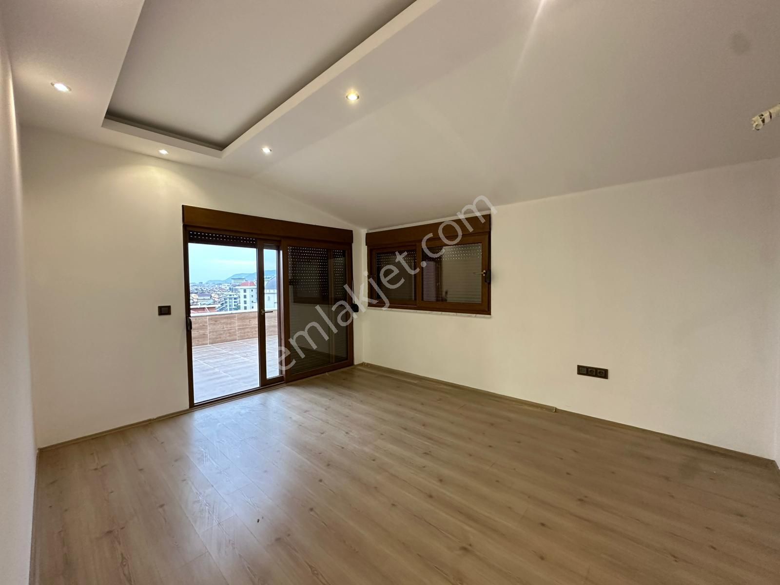 Alanya Fığla Mah. Satılık 5+1 Ayrı Mutfak Geniş Dubleks Daire - Görsel 32