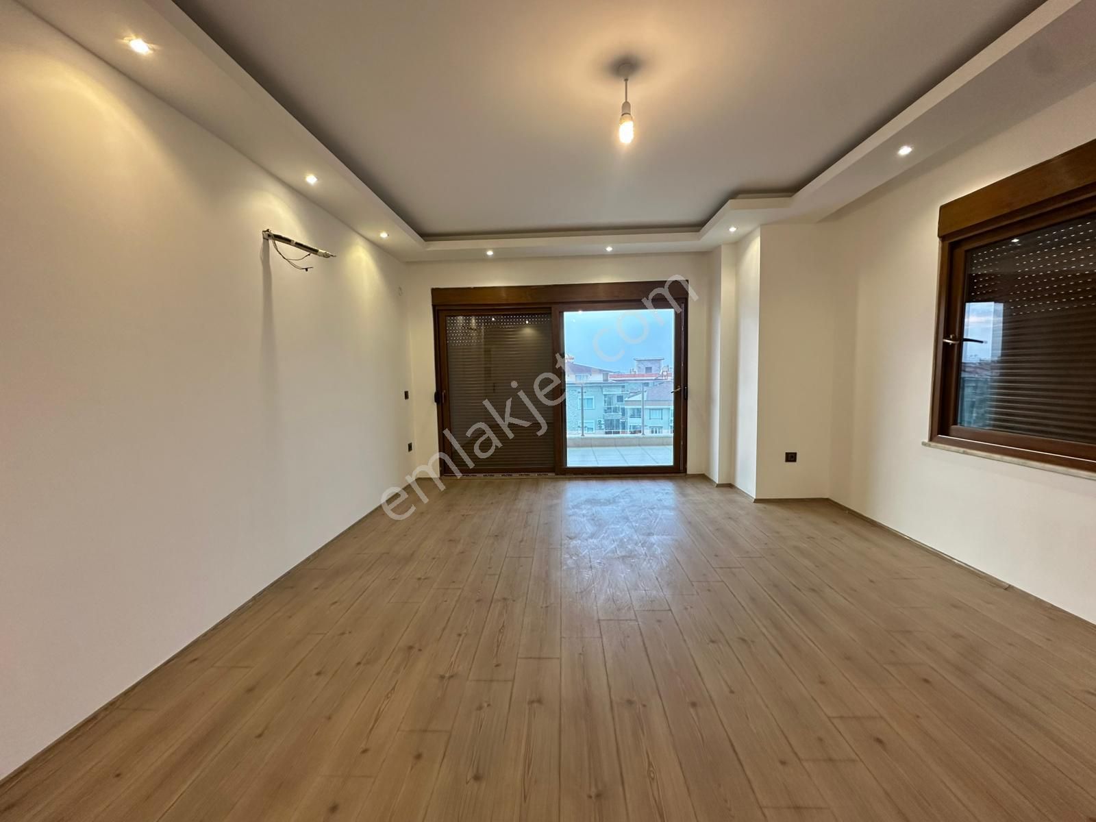 Alanya Fığla Mah. Satılık 5+1 Ayrı Mutfak Geniş Dubleks Daire - Görsel 3