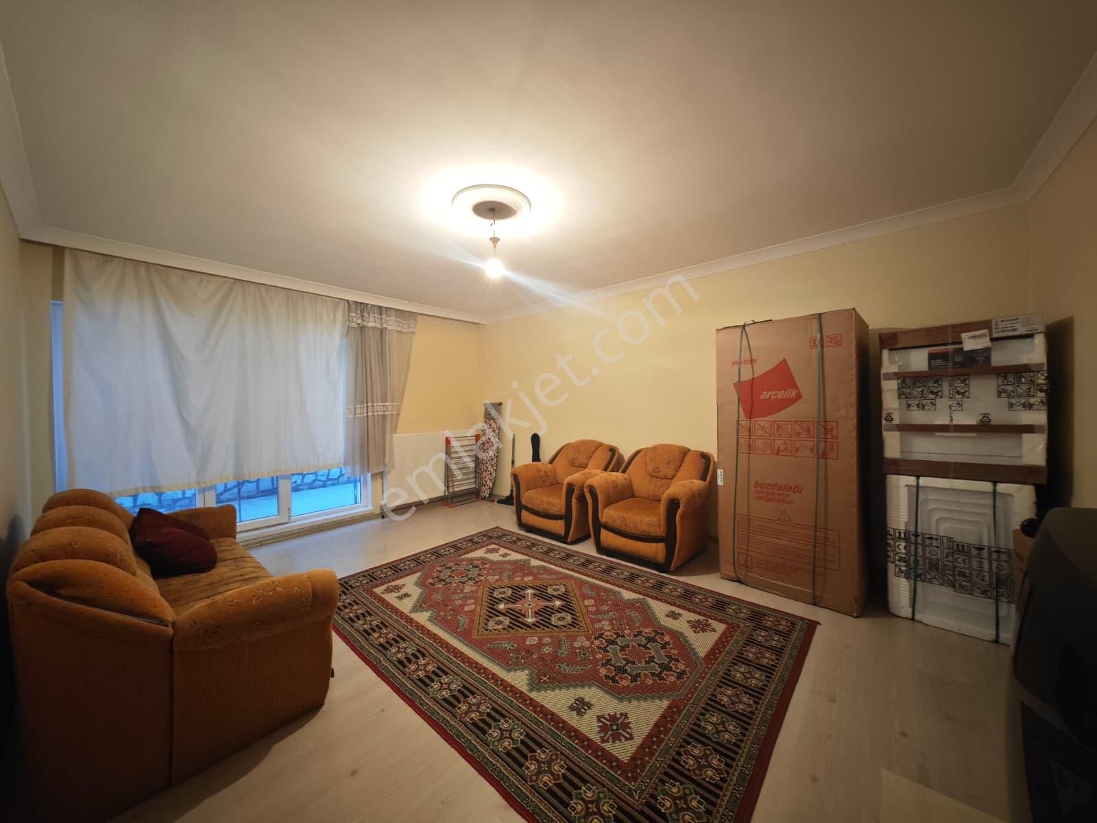 Beşikkaya'da Cadde Üzerinde Asansörlü Düz Giriş 2+1 Satılık Daire !!! - Görsel 9