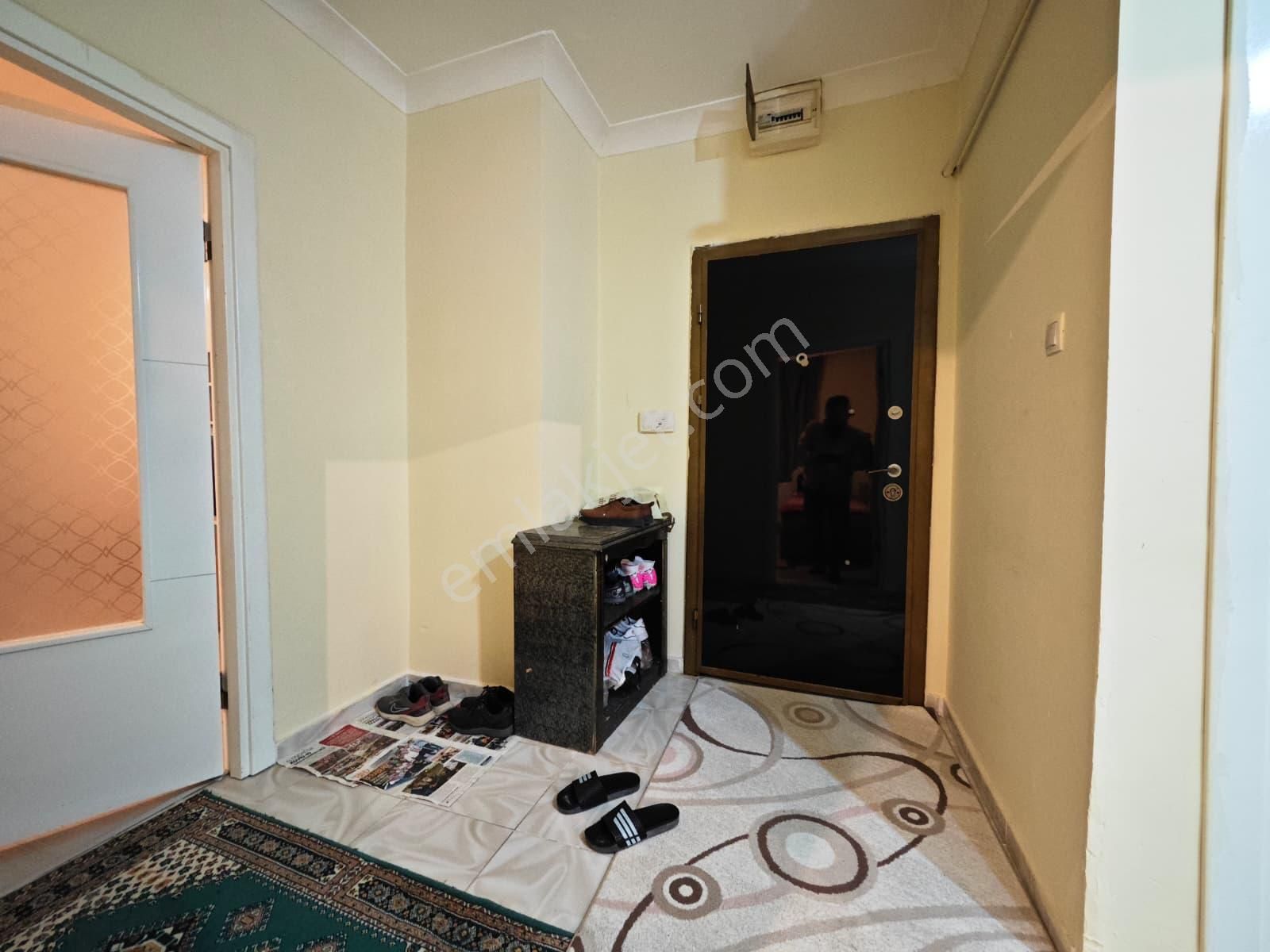 Beşikkaya'da Cadde Üzerinde Asansörlü Düz Giriş 2+1 Satılık Daire !!! - Görsel 20