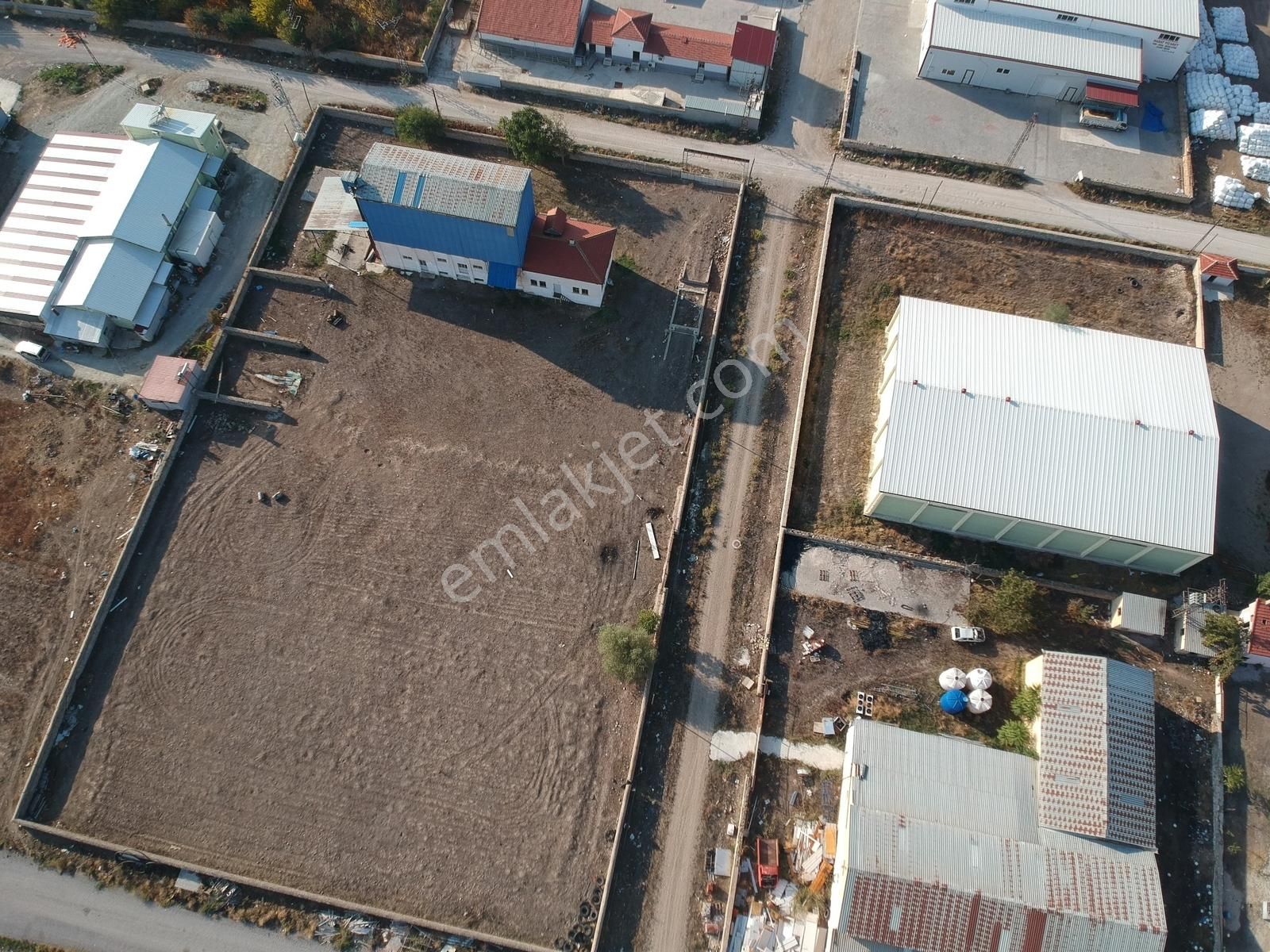 İlbey // Şuhut San. Bölgesinde Satılık Ticari Arsa (m²: 4250 Tl) - Görsel 7