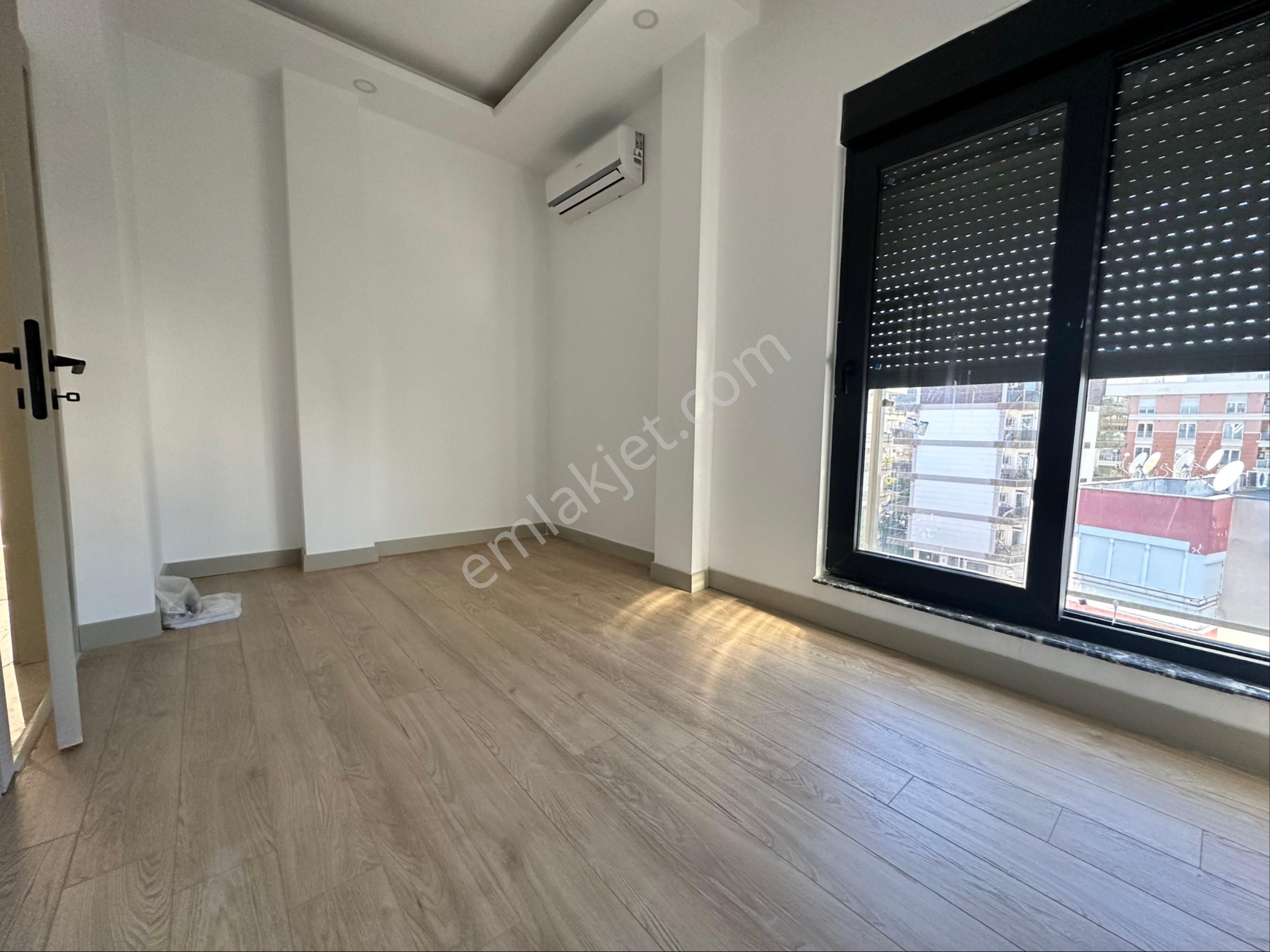 Zerdalilik’te Harika Konumda Ultra Geniş Ve Lüks 2+1 Dubleks Daire - Görsel 7