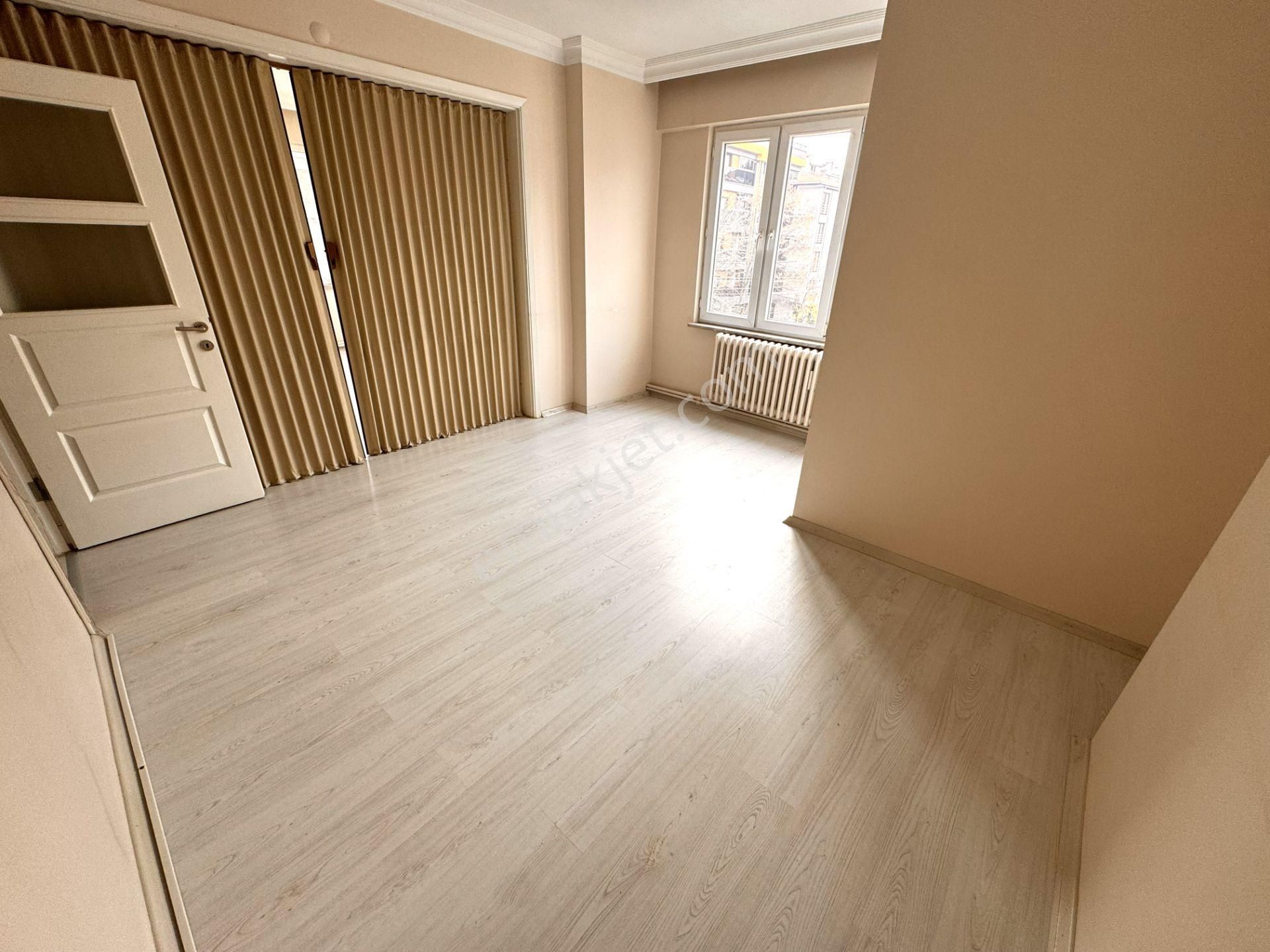 Balıkesir Karesi Atatürk Mh. İçi Yenilenmiş 3+1 Satılık Daire - Görsel 12