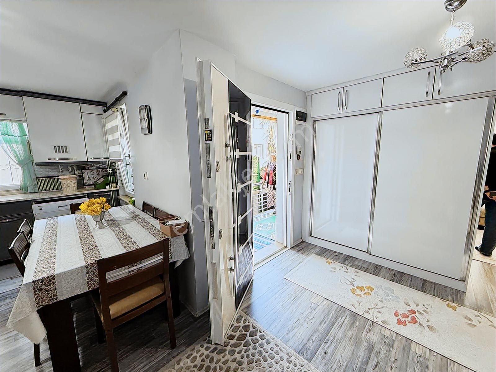 Bm Real Estate Yıldırım'da Satılık Bahçeli 4 Katlı Müstakil Ev - Görsel 9