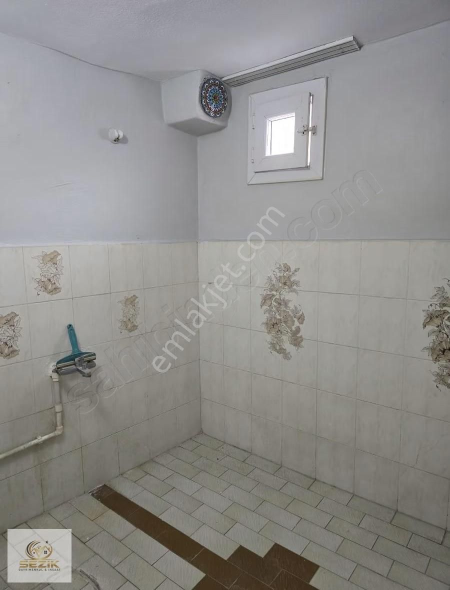 Dağlıoğlu Petrol Civarı 3 Katlı Altı Dükkan Masrafsız - Görsel 4