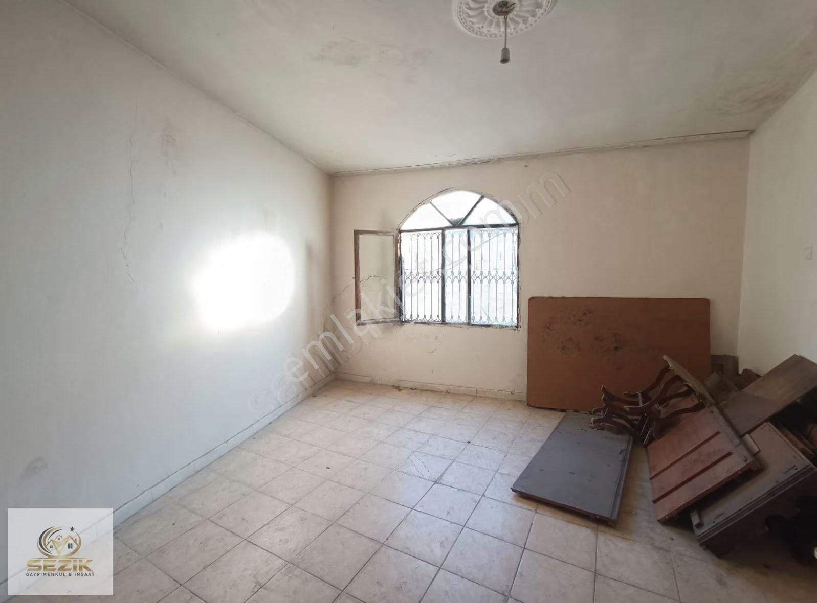 Şehitduran Mahalesi Topel Durağı Civarı Komple Satılık Müstakil - Görsel 3